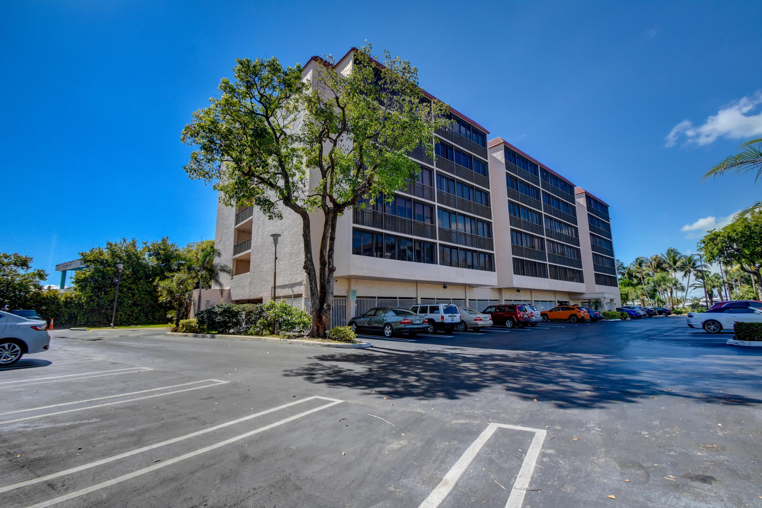 740 S Federal Highway 208, Pompano Beach, FL 33062 — photo 36 of 39