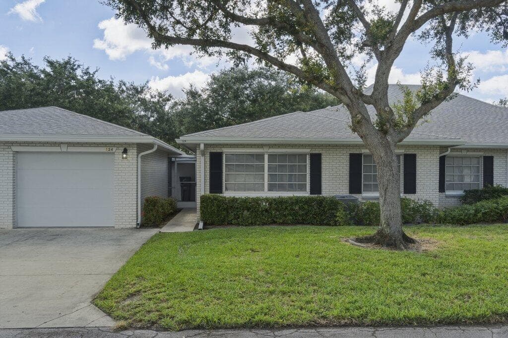 10098 S 42nd Drive, Boynton Beach, FL 33436 — photo 1 of 45