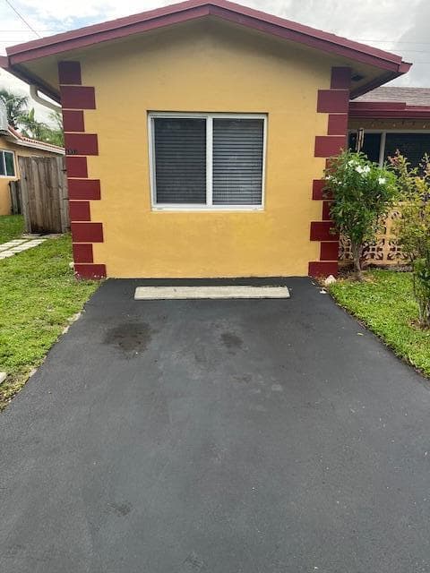 4917 Washington Street, Hollywood, FL 33021 — photo 3 of 13