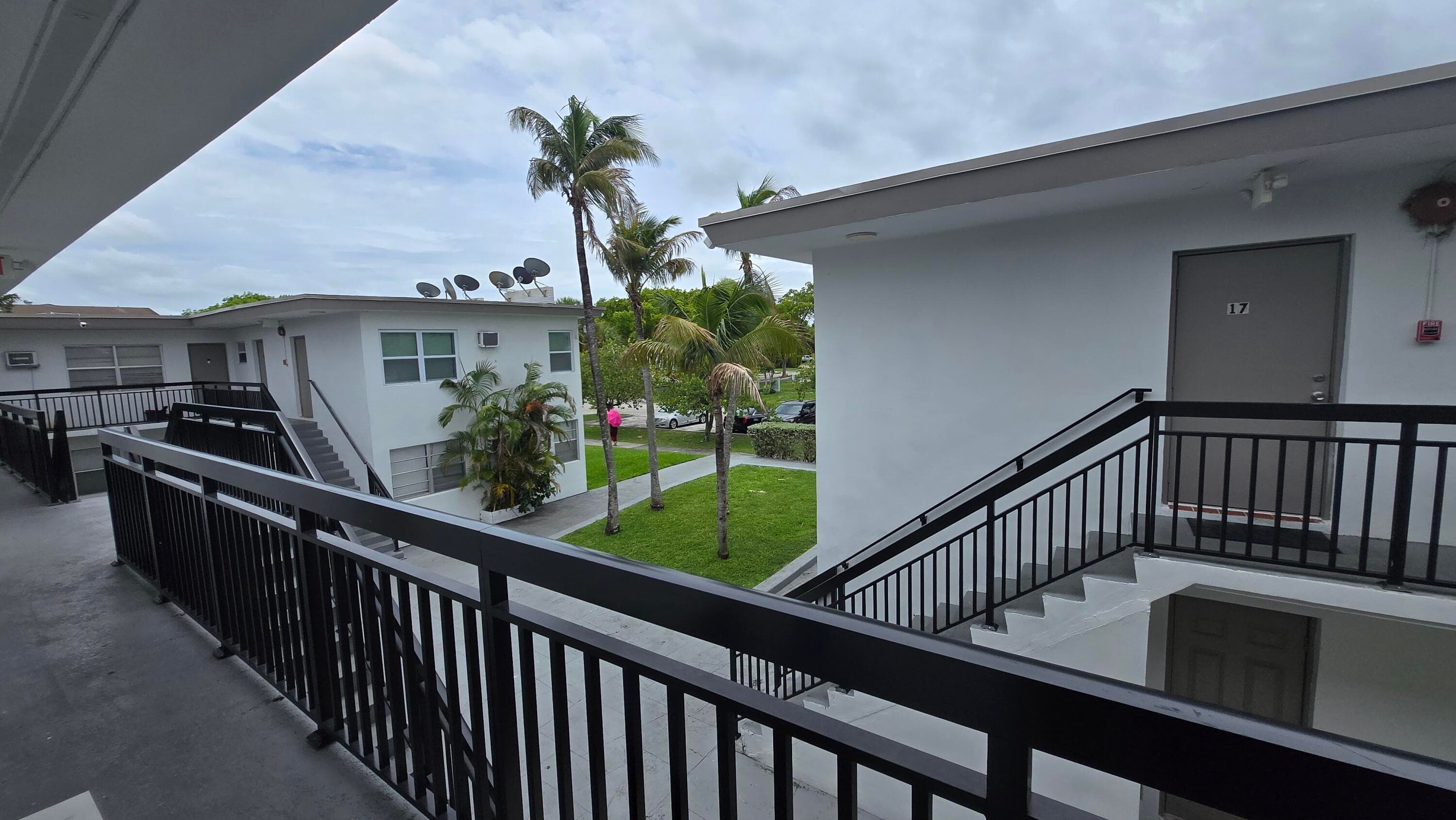 16951 NE 18th Avenue 14, Miami, FL 33162 — photo 11 of 12