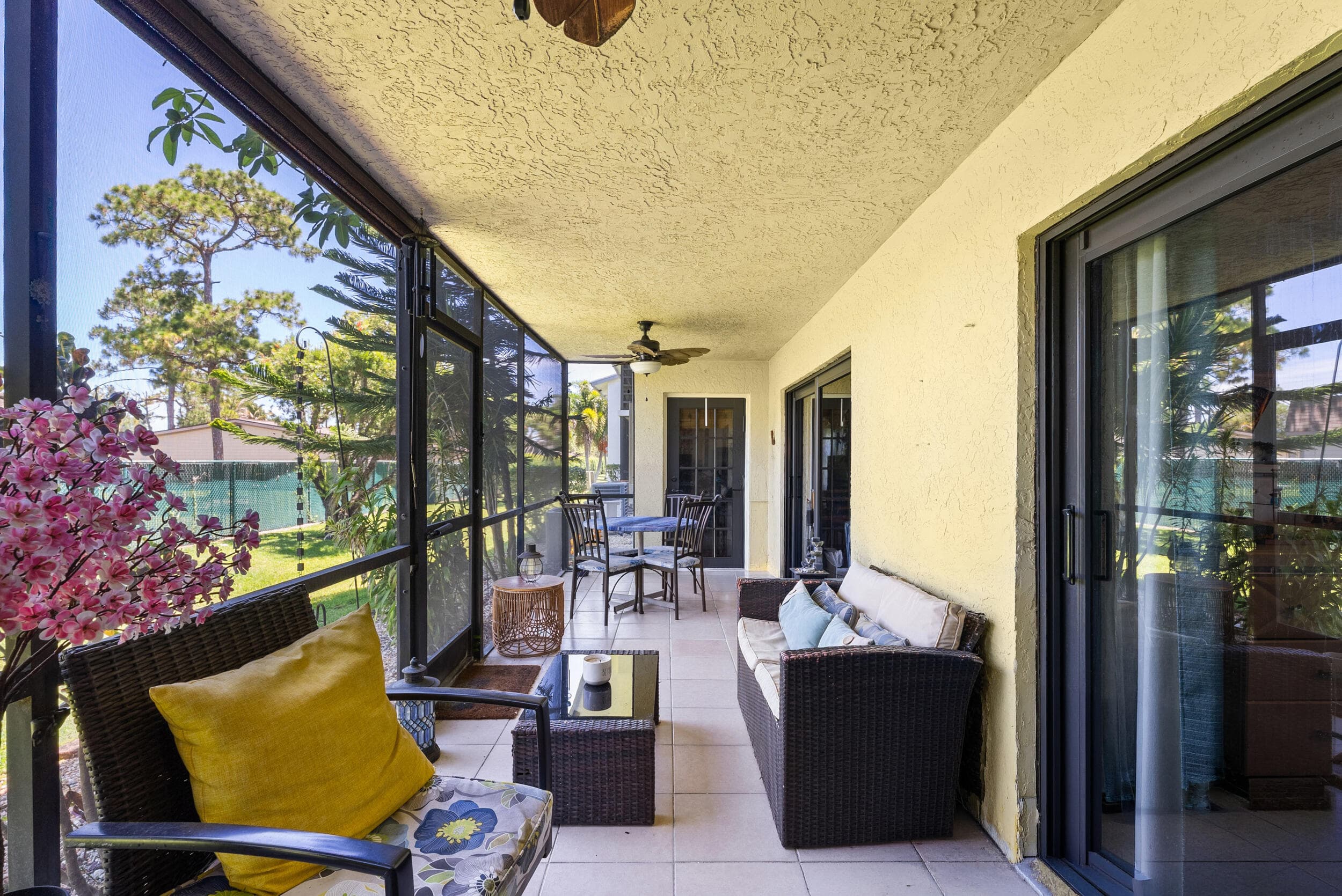 1201 SE Parkview Place G4, Stuart, FL 34994 — photo 21 of 36