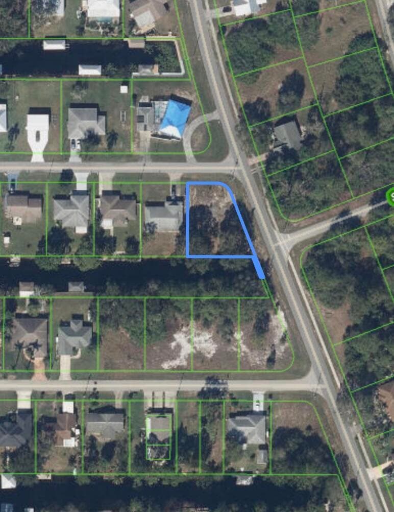 100 Honeycomb Avenue, Lake Placid, FL 33852 — photo