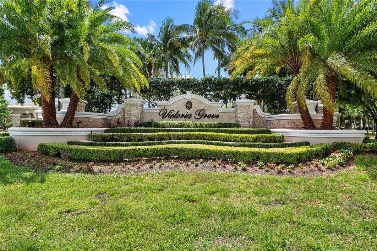 114 Lancaster Way, Royal Palm Beach, FL 33414 — photo 26 of 35