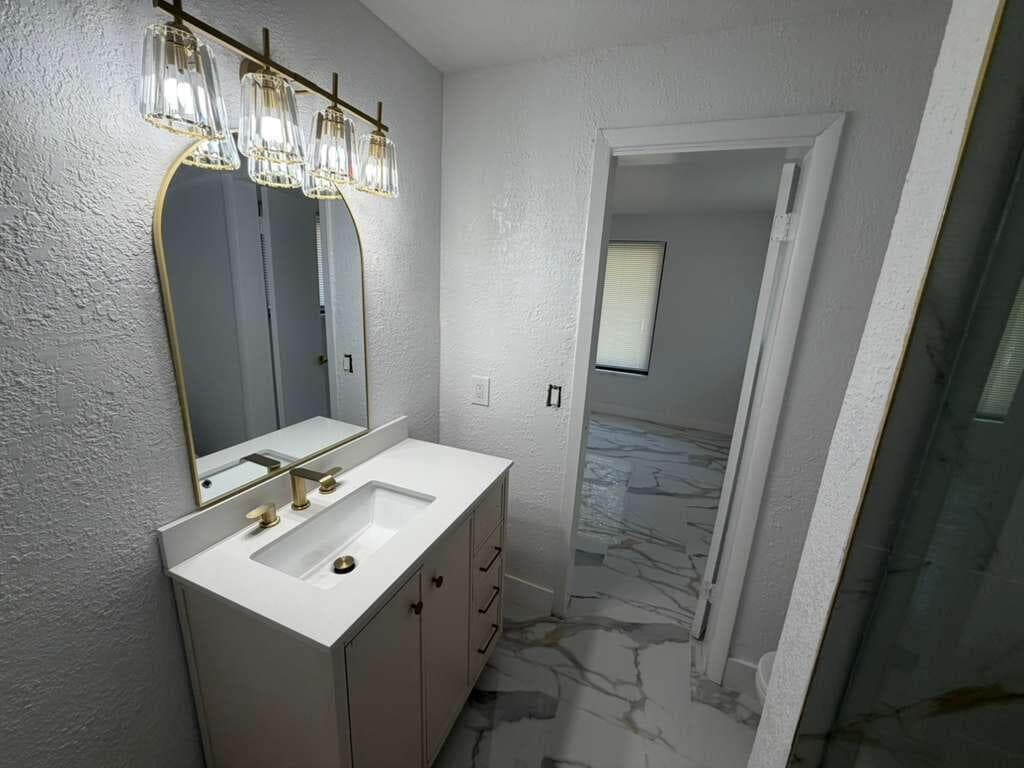 160 SE 15th Avenue, Pompano Beach, FL 33060 — photo 4 of 14