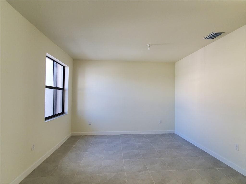 3216 W 114th Terrace, Hialeah, FL 33018 — photo 3 of 19