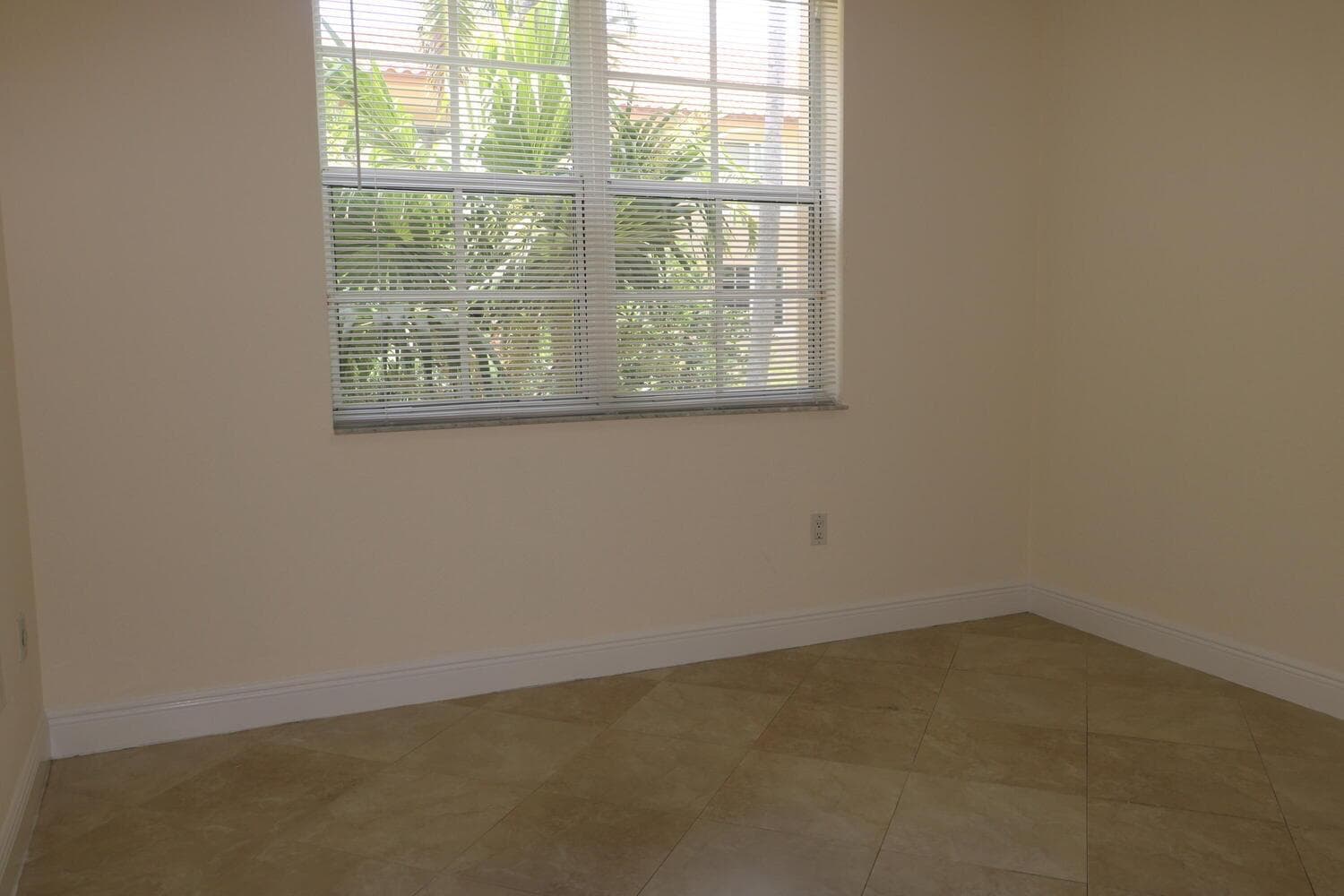 1803 N Flagler Drive 212, West Palm Beach, FL 33407 — photo 10 of 32