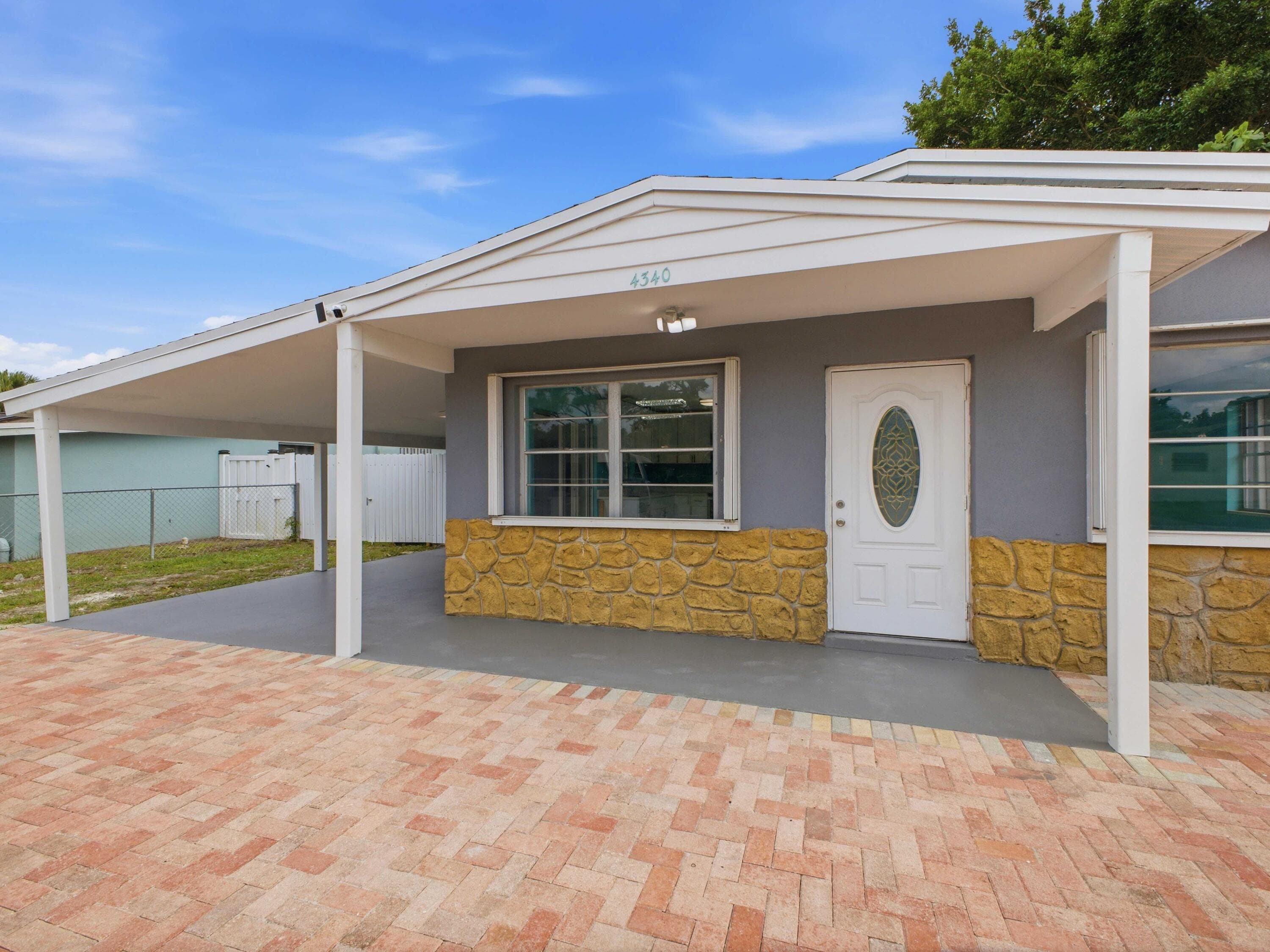 4340 Broadway Street, Lake Worth, FL 33461 — photo 6 of 38