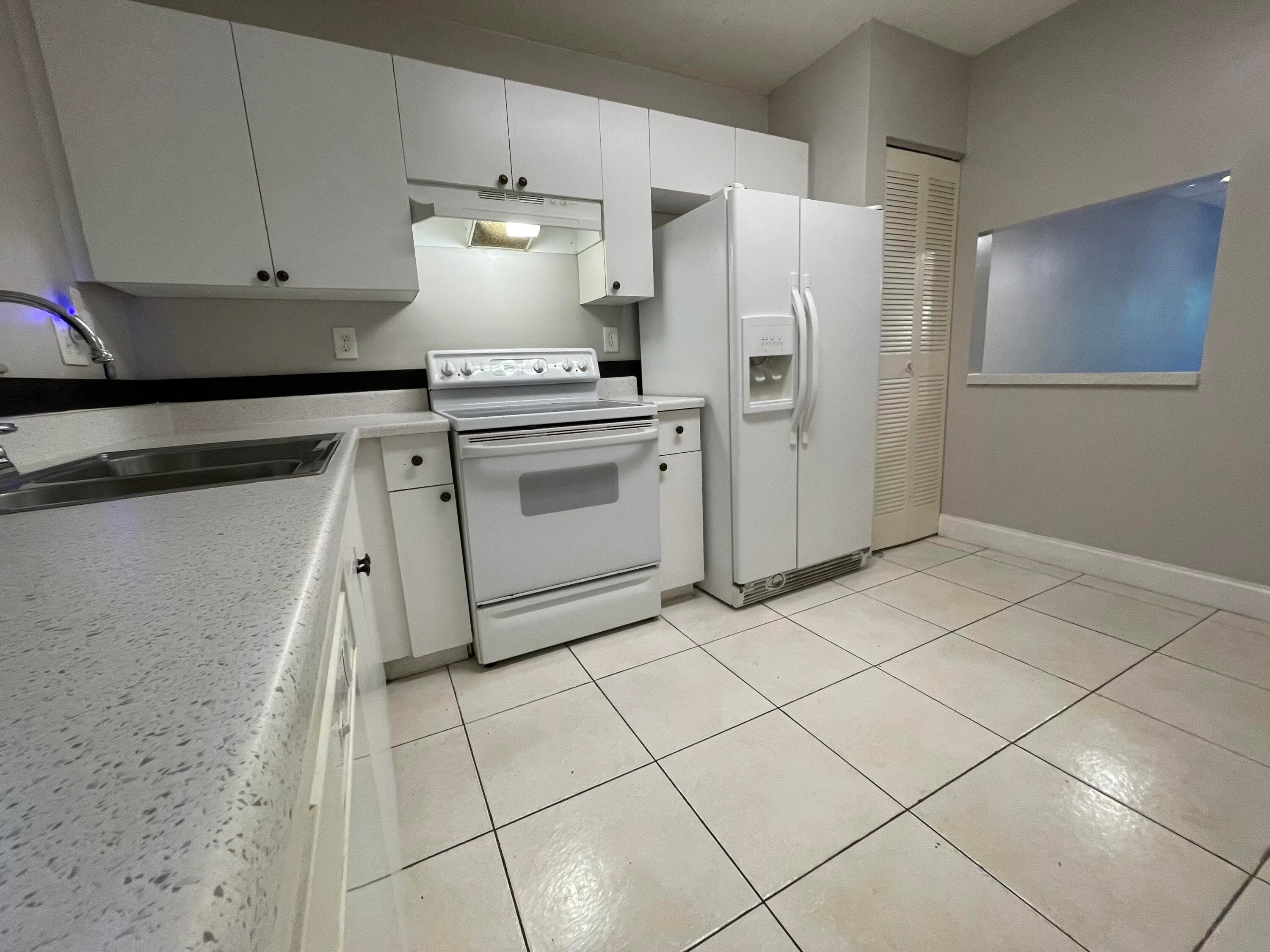 2967 Riverside Drive Unit 109, Coral Springs, FL 33065 — photo 1 of 26
