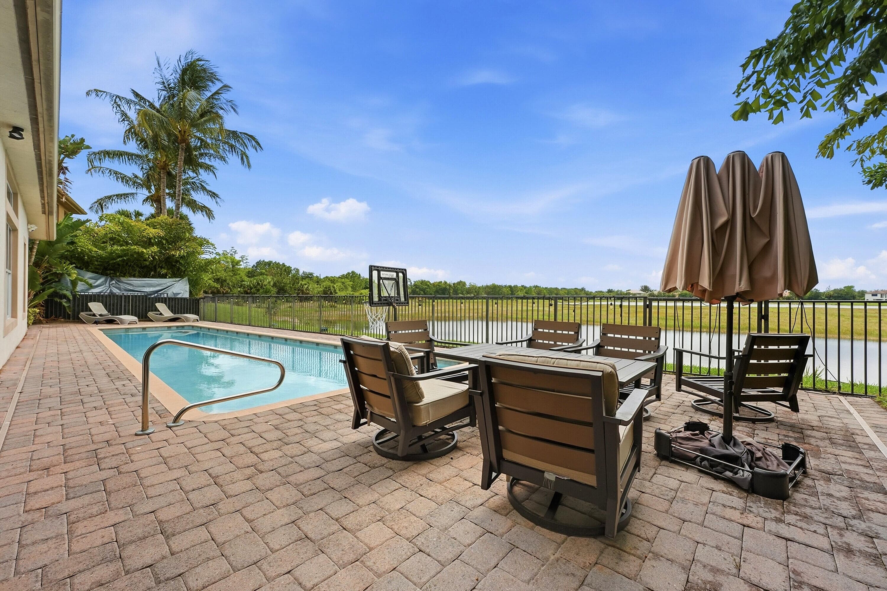 851 Edgebrook Lane, West Palm Beach, FL 33411 — photo 34 of 46