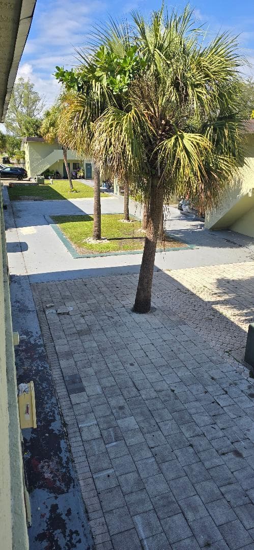 2250 NW 183rd Street, Miami Gardens, FL 33056 — photo 4 of 16