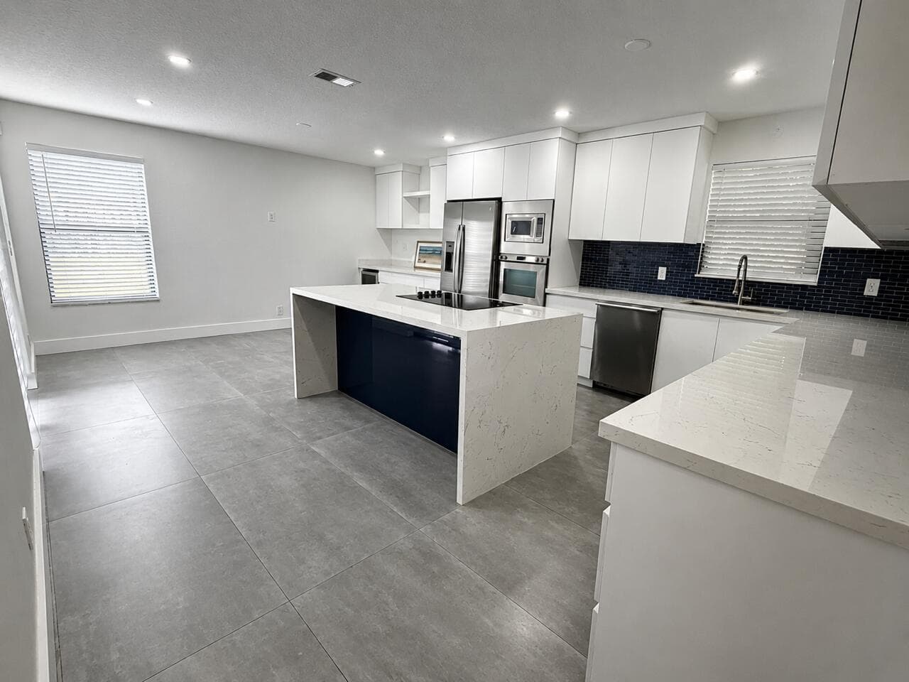 4683 NW 99th Terrace, Sunrise, FL 33351 — photo 5 of 56