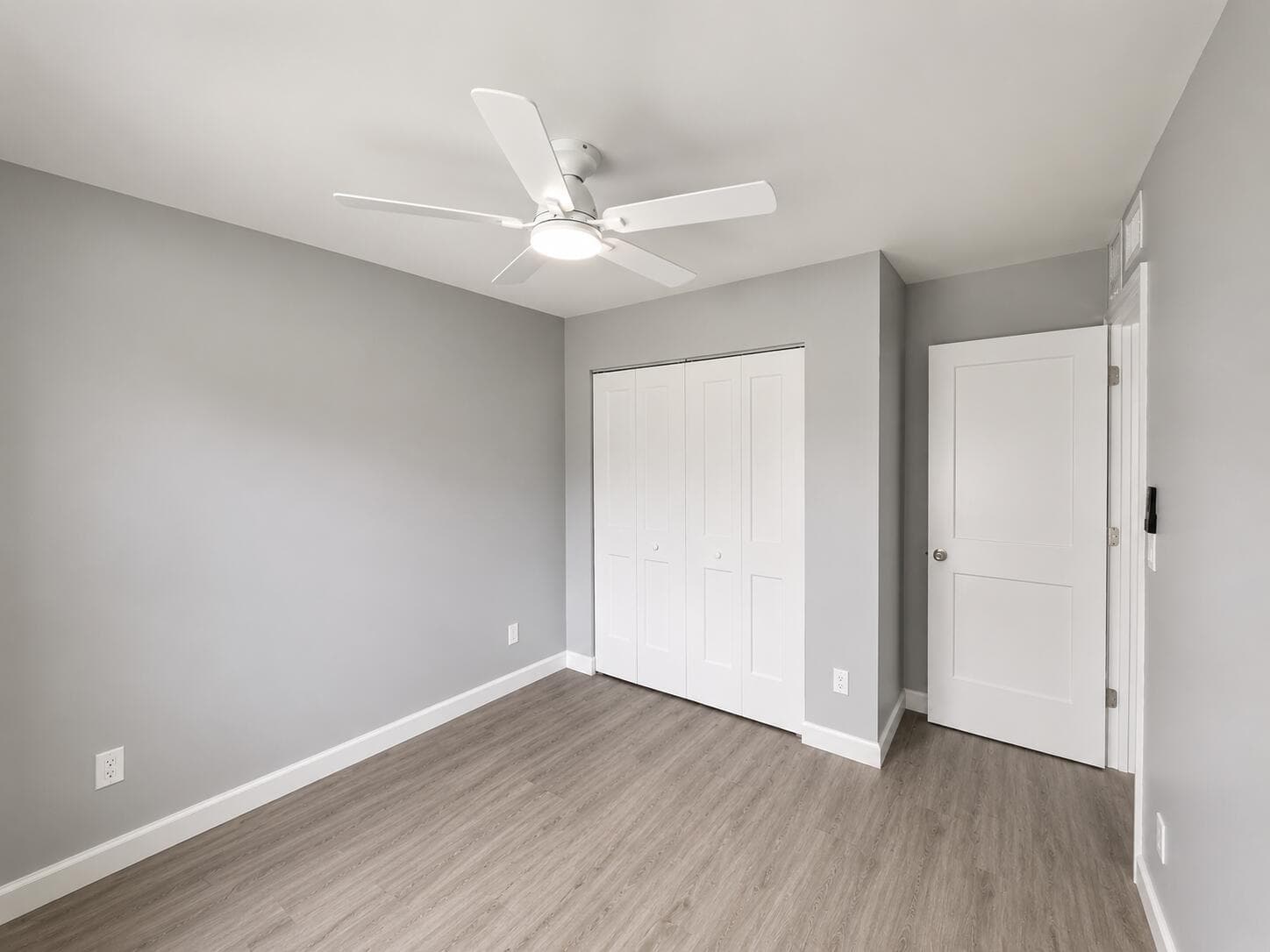 Condominium in Coral Springs — photo 5 of 12