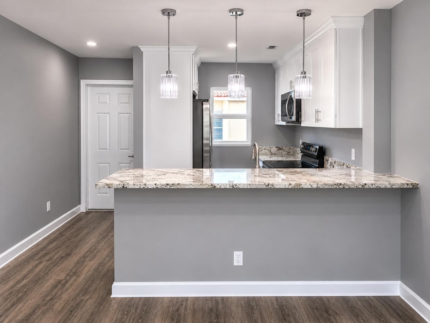 Condominium in Coral Springs — photo 2 of 12