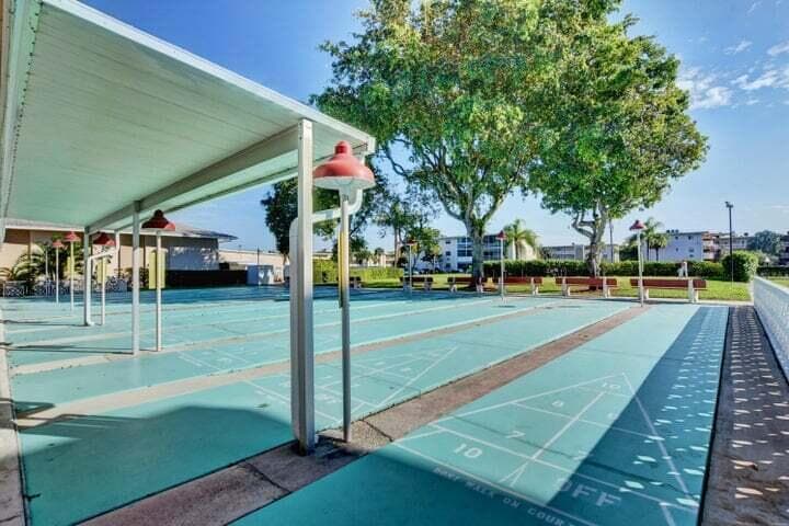 2566 S Garden Dr S S 306, Lake Worth, FL 33461 — photo 16 of 19