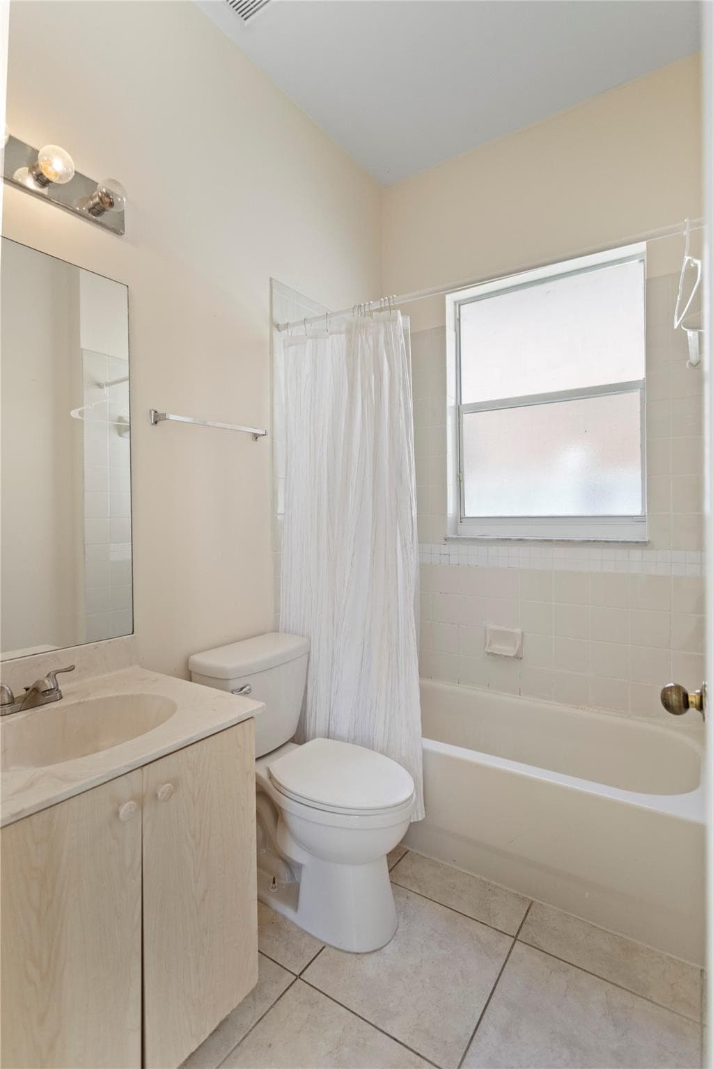 2215 NW 76th Terrace, Pembroke Pines, FL 33024 — photo 31 of 70