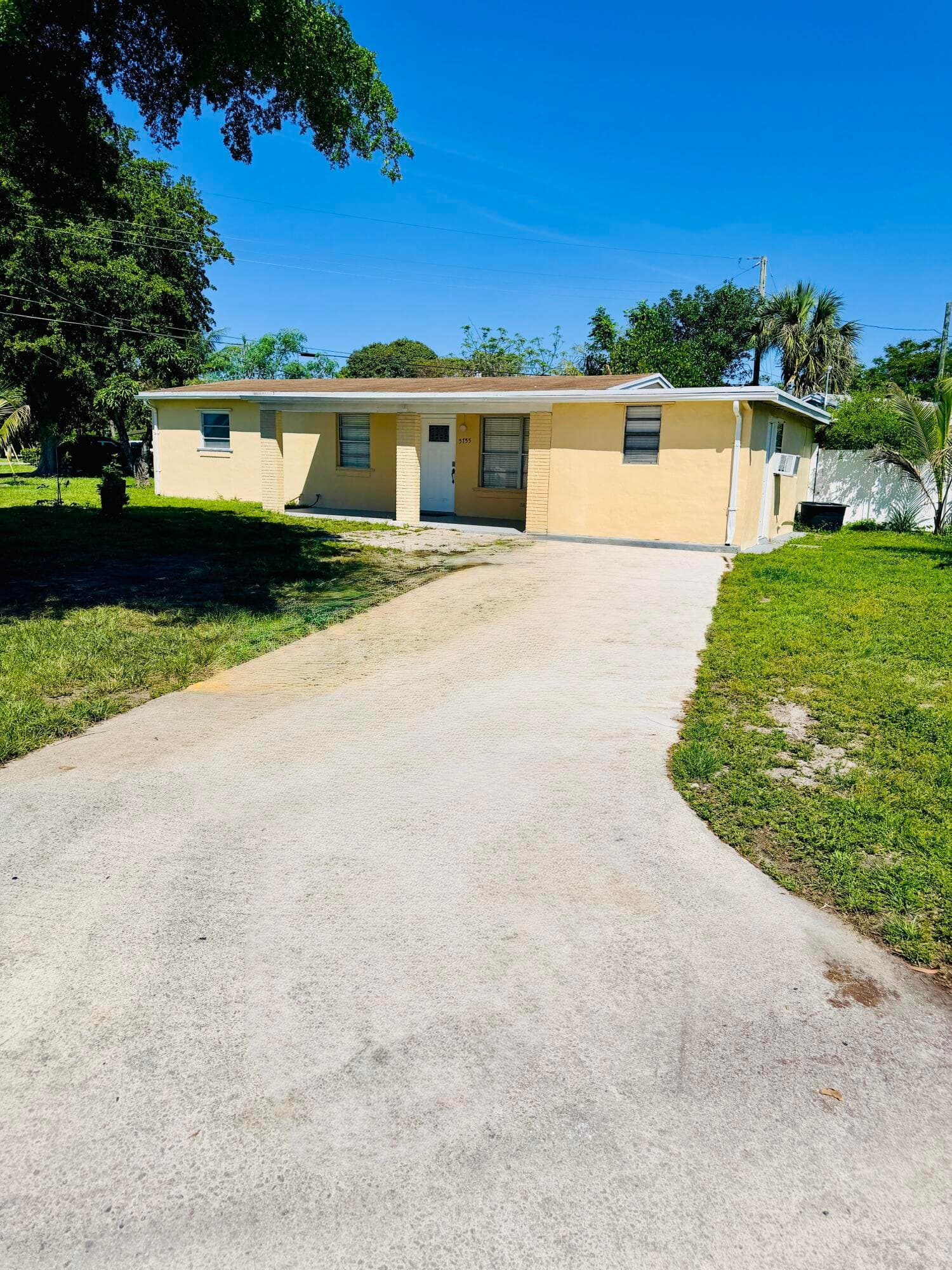 5755 Winfield Boulevard, Margate, FL 33063 — photo 1 of 10