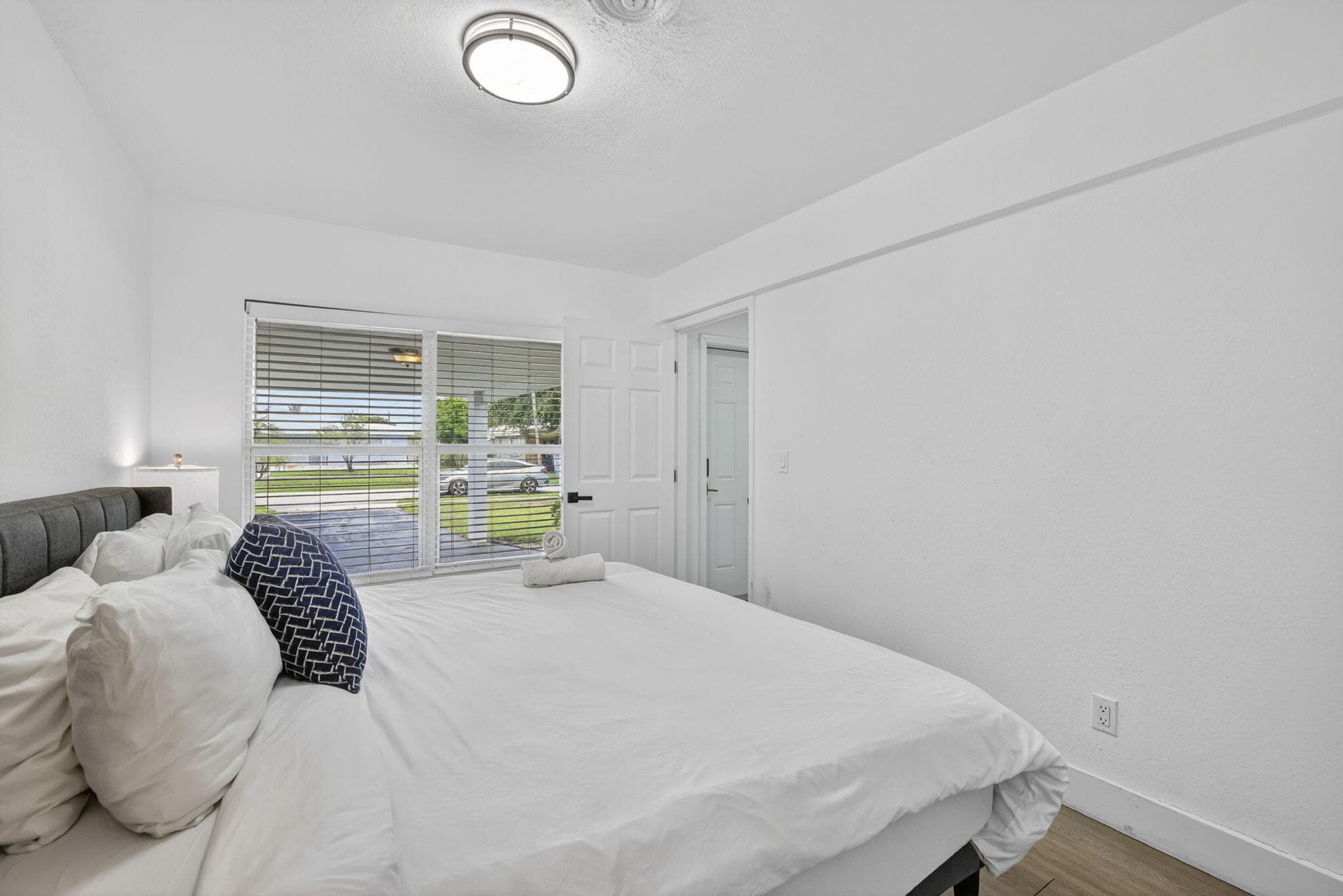 4601 NE 4th Avenue, Fort Lauderdale, FL 33334 — photo 17 of 34