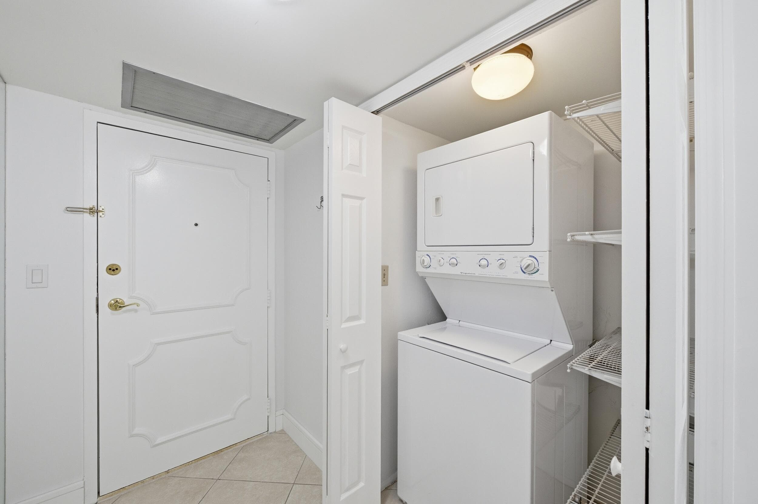 800 SE 20th Avenue 901, Deerfield Beach, FL 33441 — photo 4 of 31