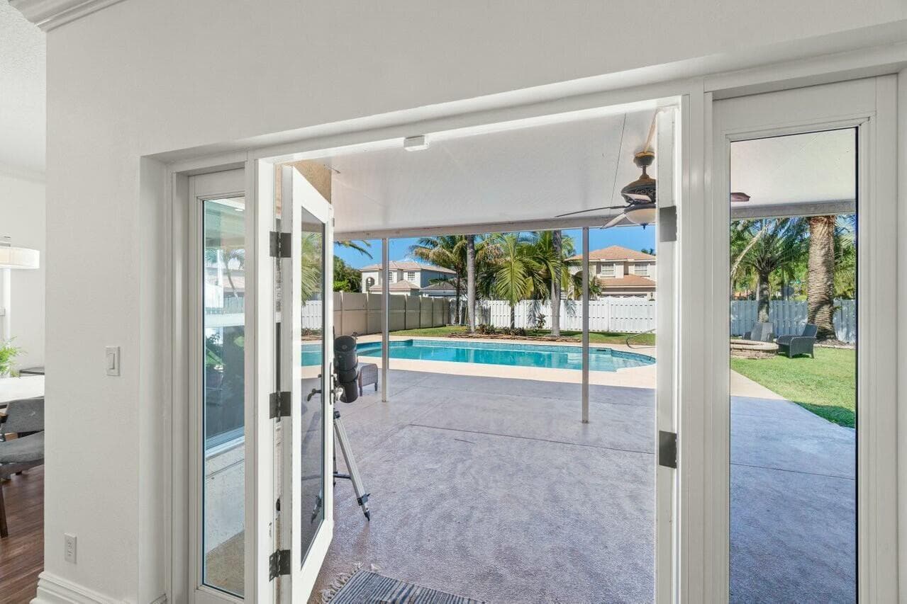 6779 Barrier Reef Street, Lake Worth, FL 33467 — photo 20 of 40