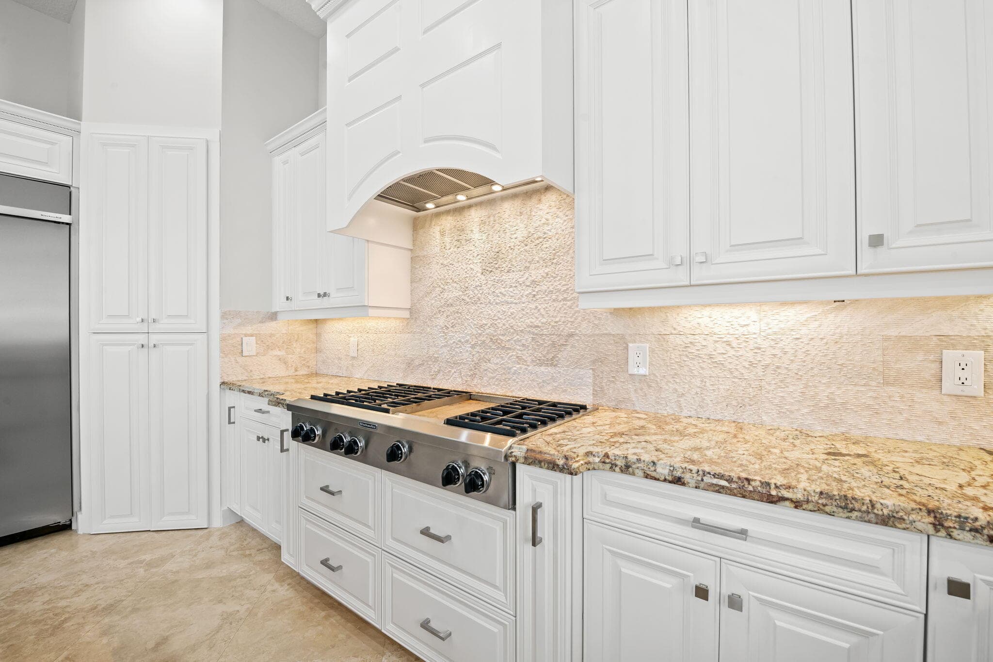 1261 NE 27th Way, Pompano Beach, FL 33062 — photo 15 of 86