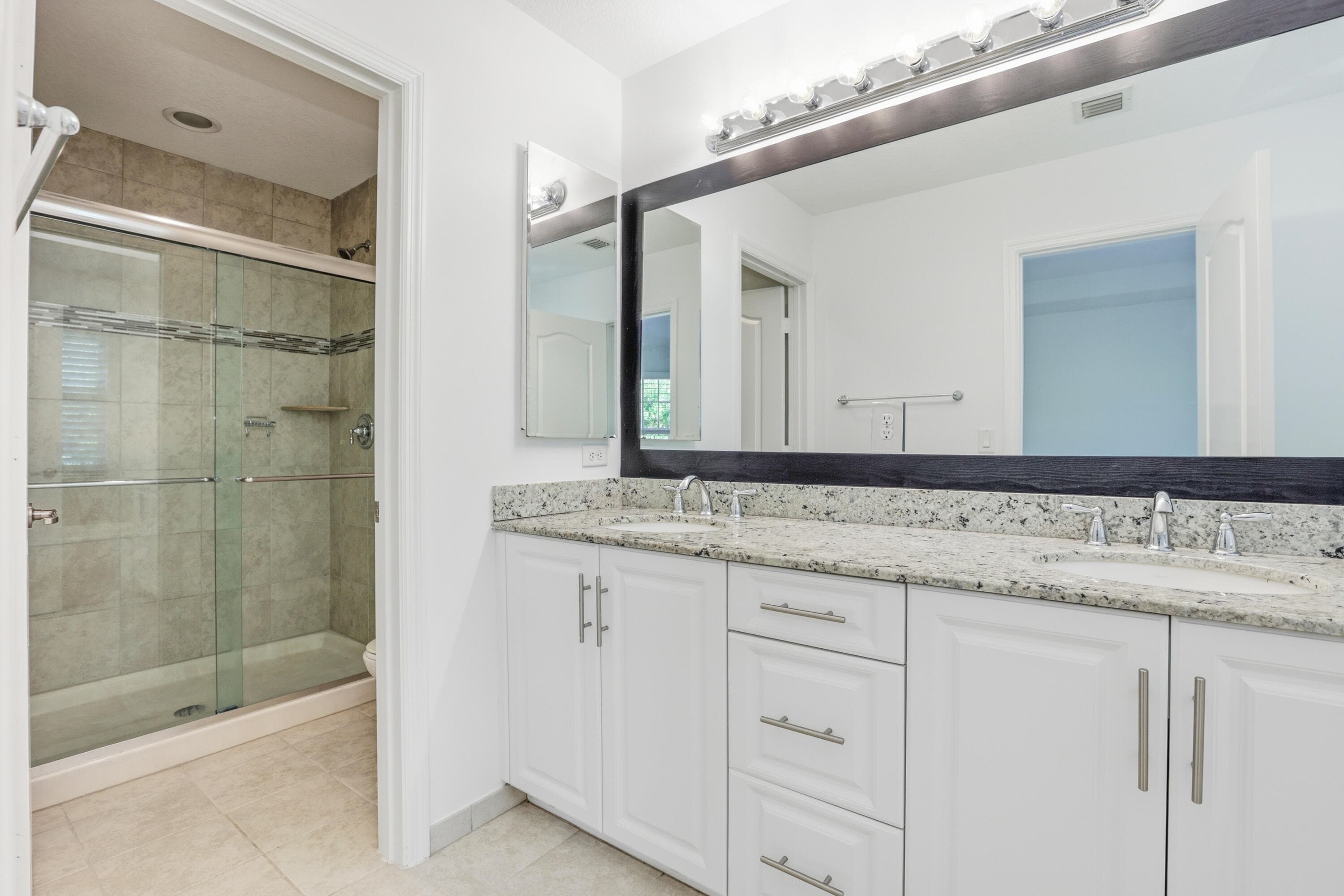 5780 Monterra Club Drive, Lake Worth, FL 33463 — photo 17 of 36