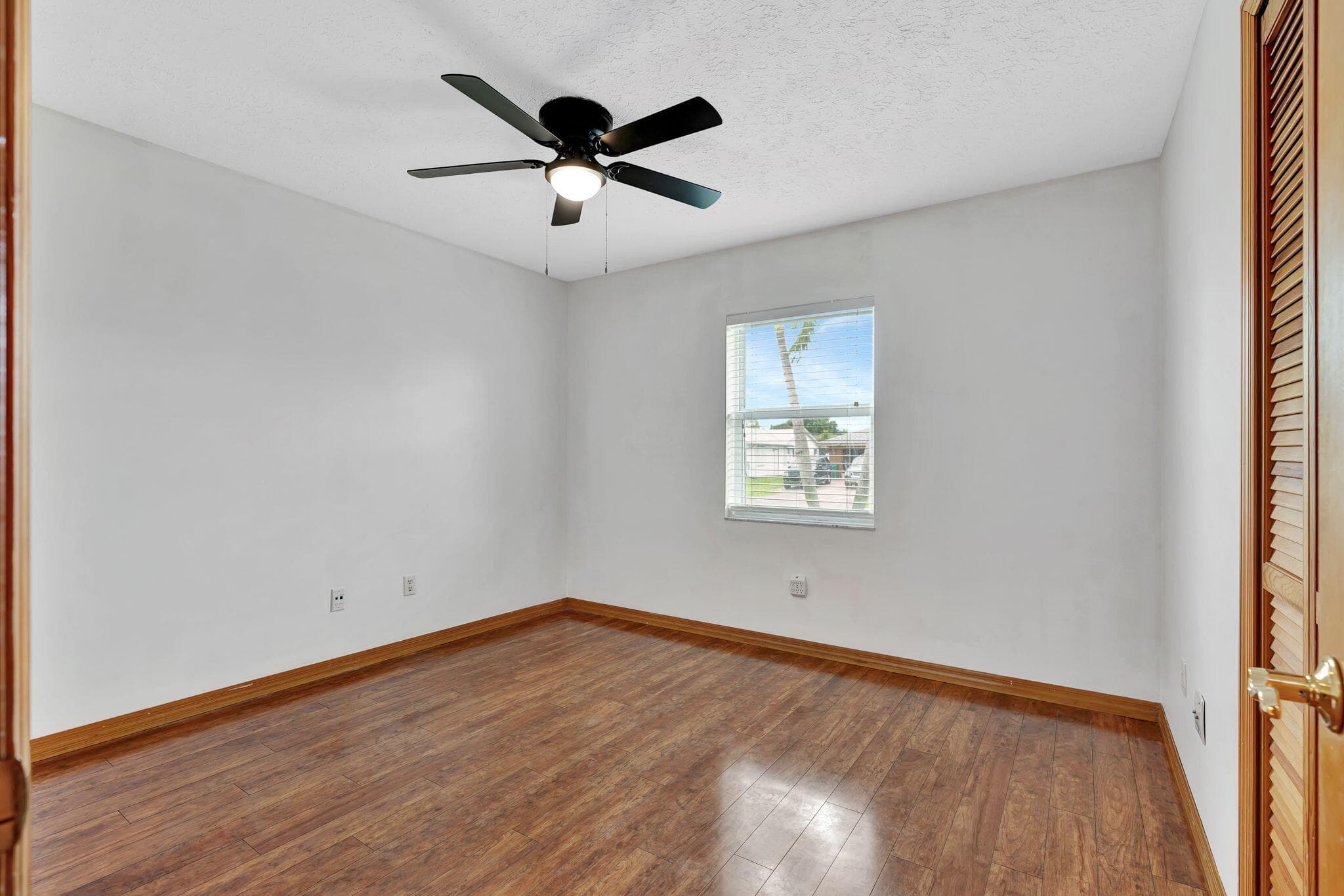 661 SE Crescent Avenue, Port St. Lucie, FL 34984 — photo 23 of 30