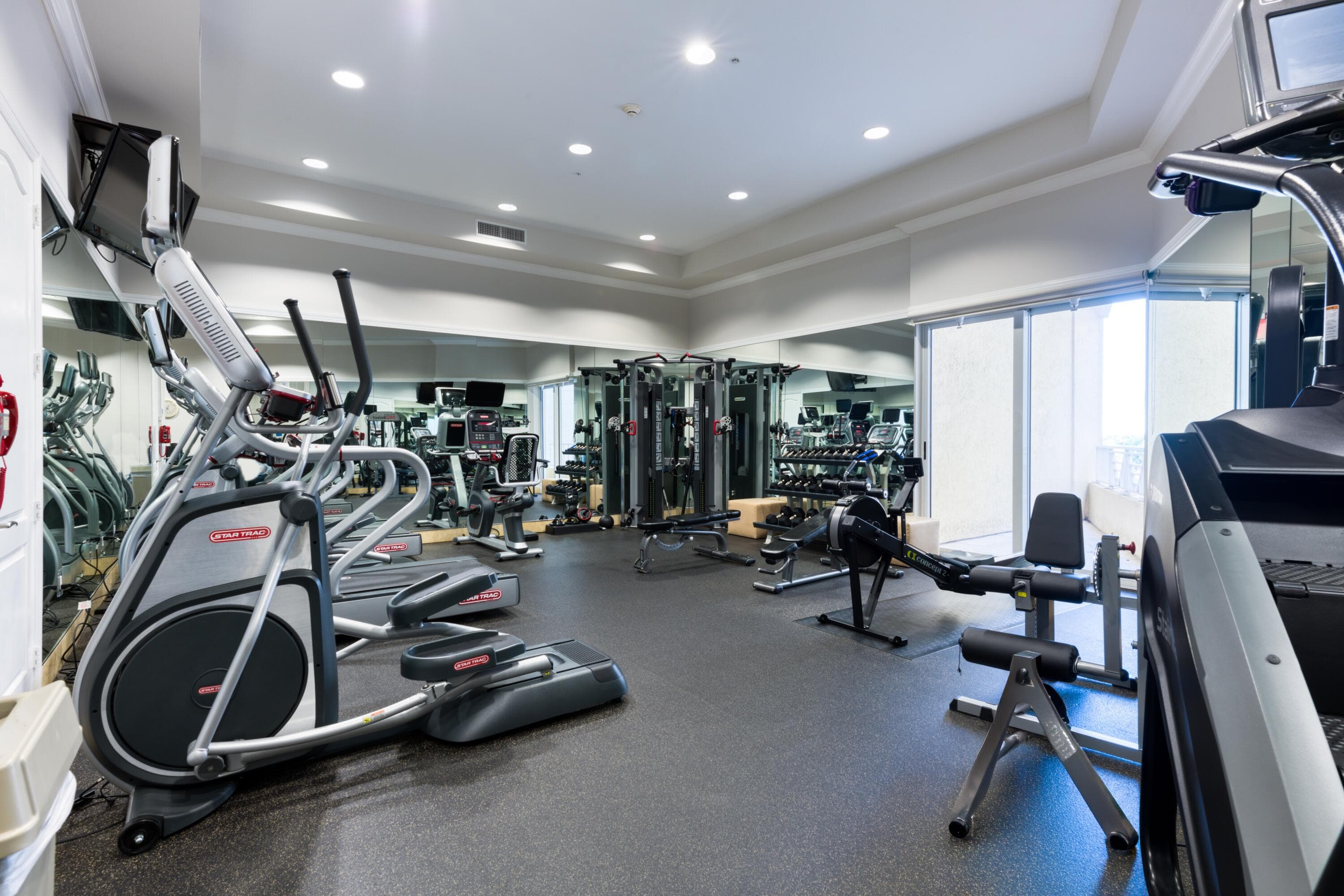 201 S Narcissus Avenue 1102, West Palm Beach, FL 33401 — photo 17 of 18