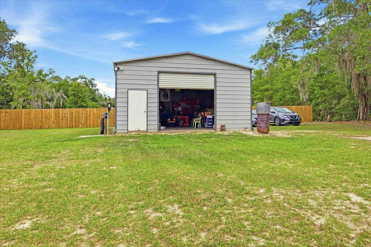 194 Keuka Road, Interlachen, FL 32148 — photo 16 of 22