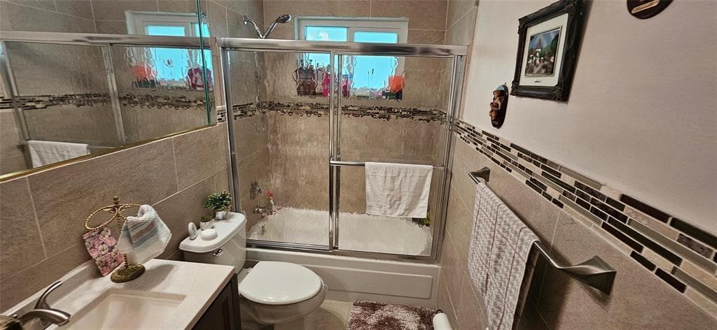 7000 NW 11th Street, Margate, FL 33063 — photo 1 of 11