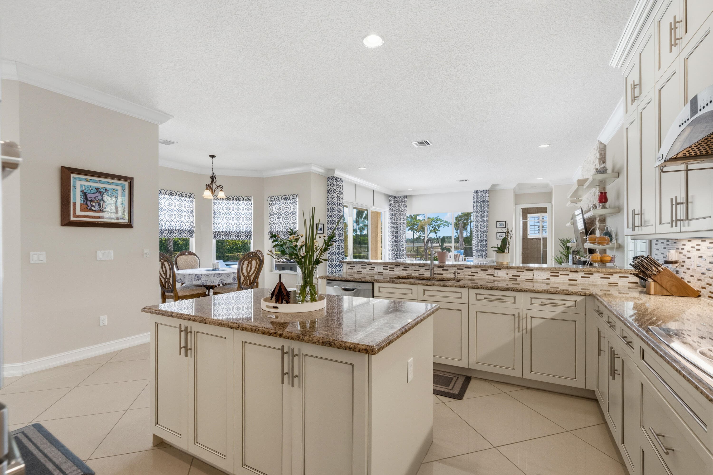 7727 Maywood Crest Drive, Palm Beach Gardens, FL 33412 — photo 17 of 63
