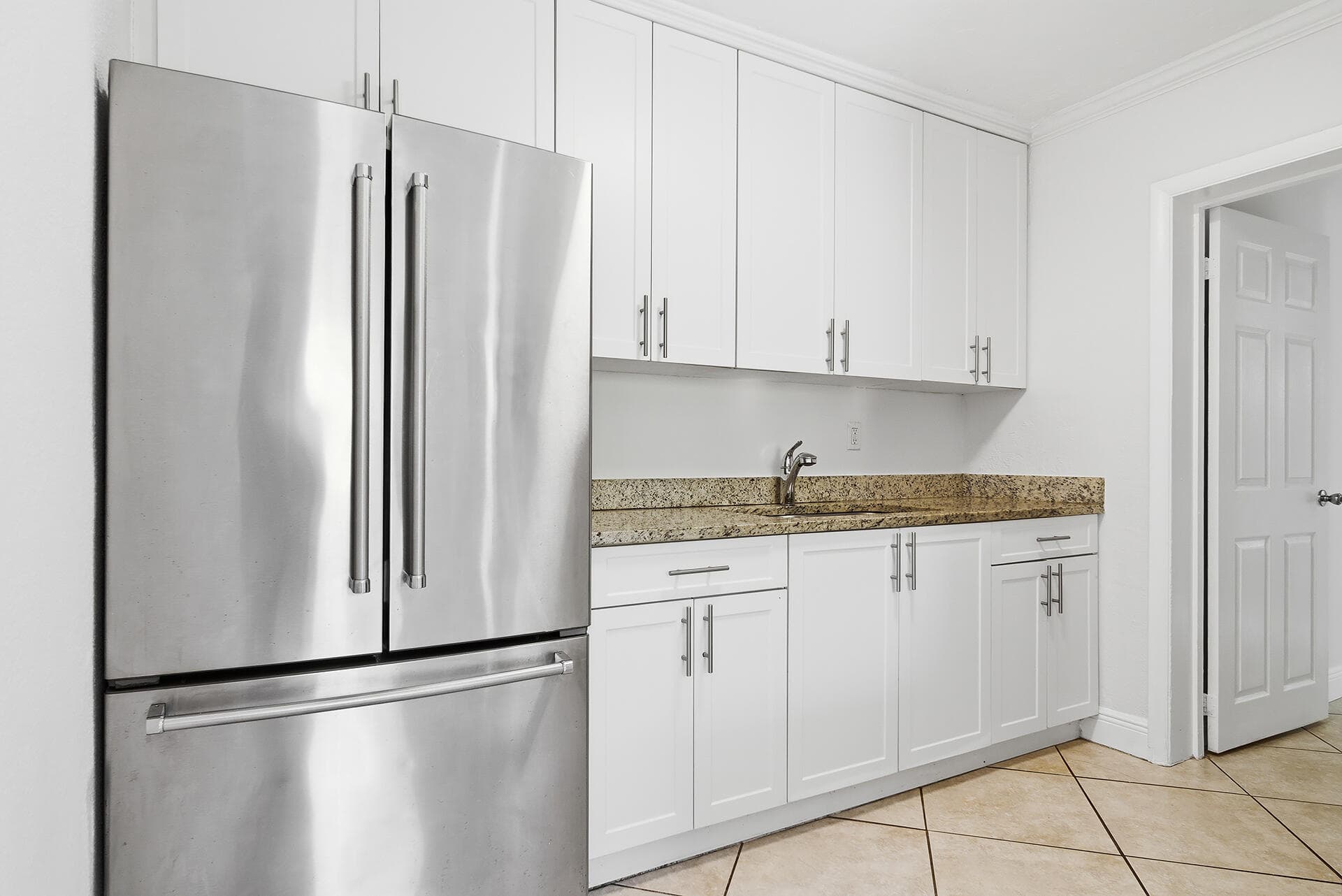 604 Piedmont Road, West Palm Beach, FL 33405 — photo 11 of 36