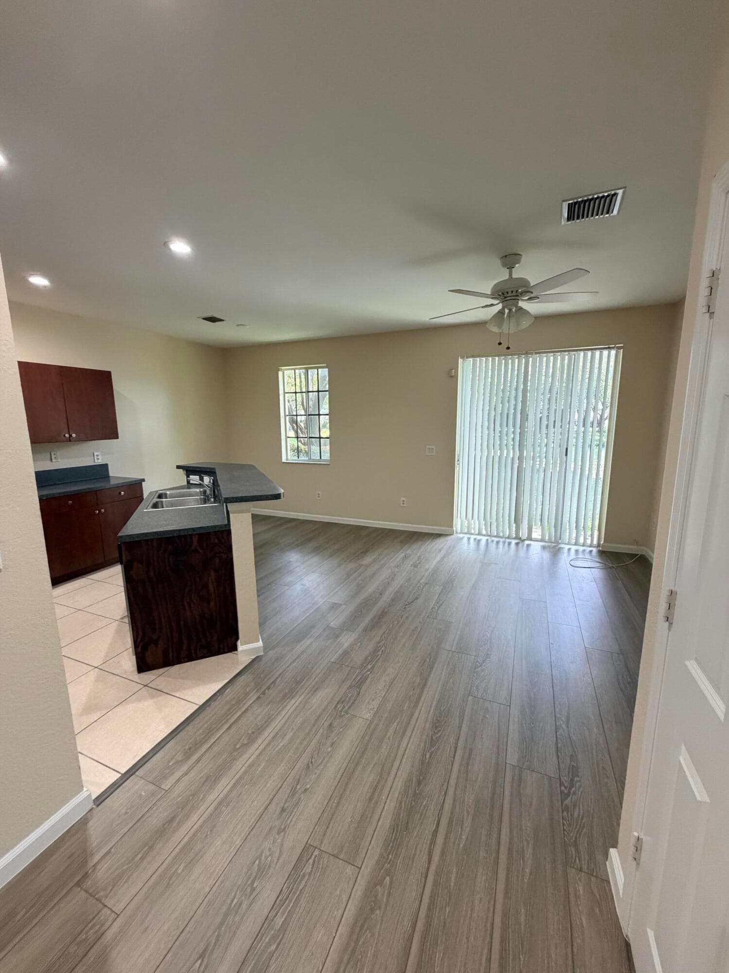 969 Tortuga Lane, Riviera Beach, FL 33404 — photo 5 of 21