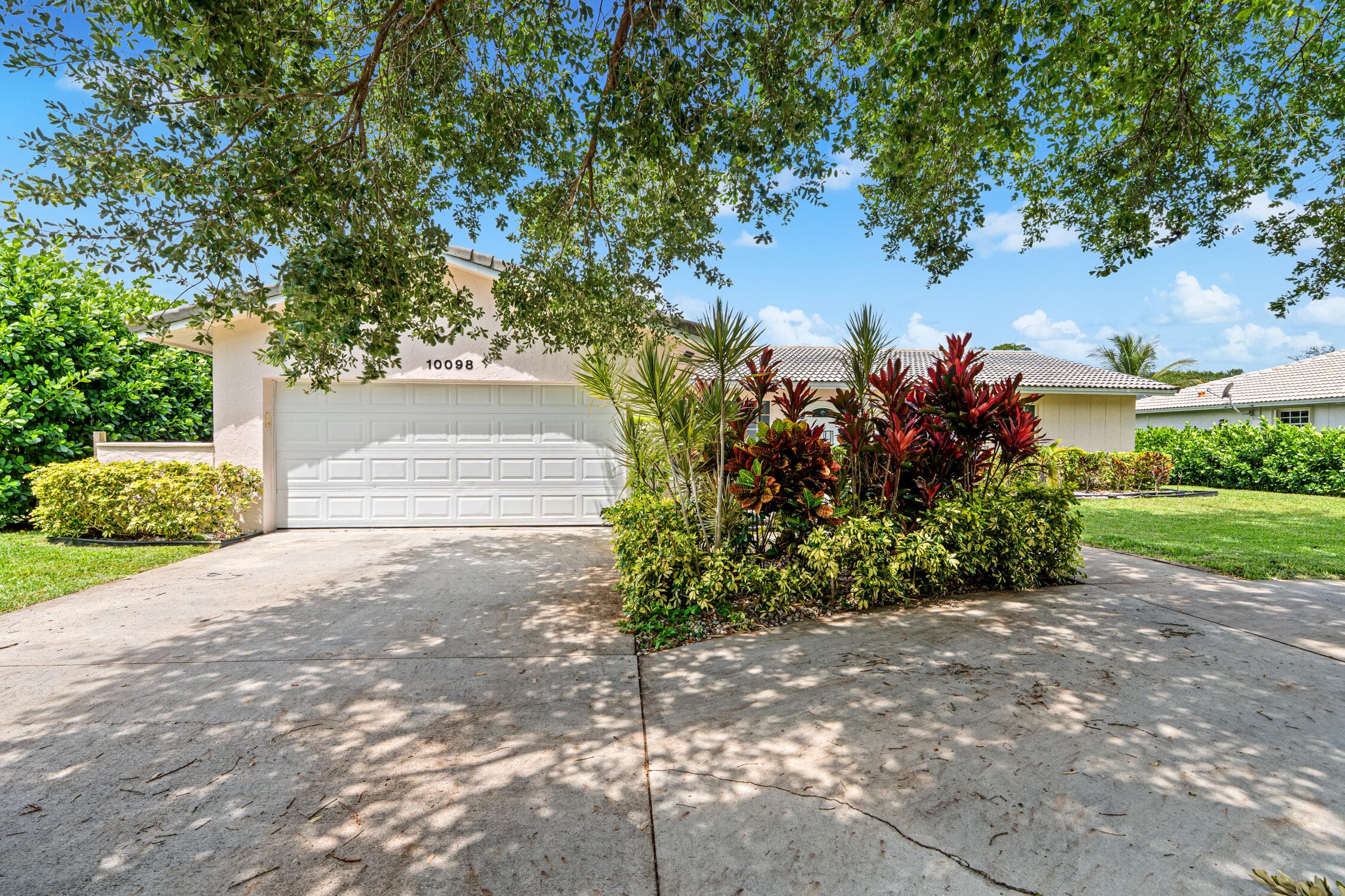 10098 Ramblewood Drive, Coral Springs, FL 33071 — photo 28 of 31
