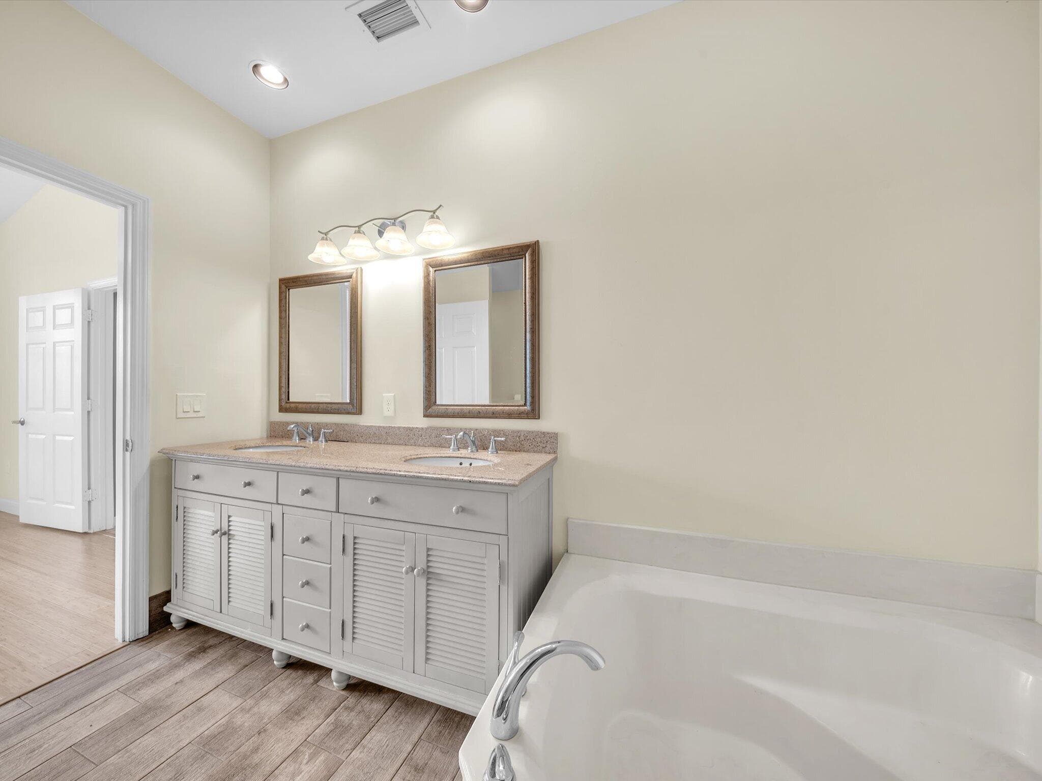 2851 E Aragon Boulevard 5, Sunrise, FL 33313 — photo 23 of 34