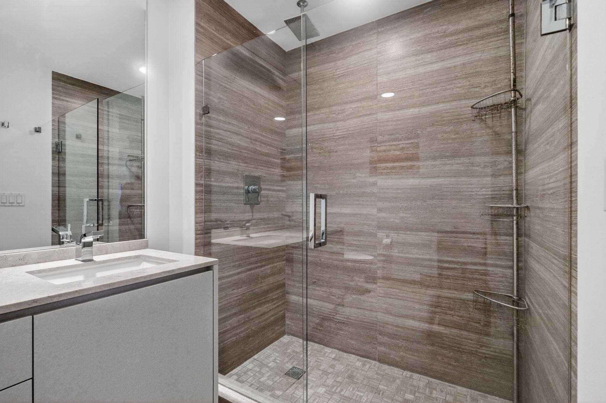 1010 Brickell Avenue 1607, Miami, FL 33131 — photo 18 of 53