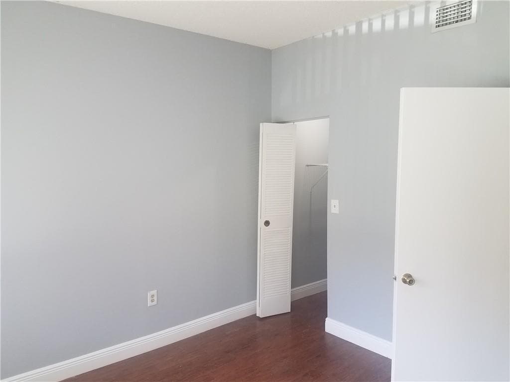 2445 SW 18th Terrace 903, Fort Lauderdale, FL 33315 — photo 3 of 7