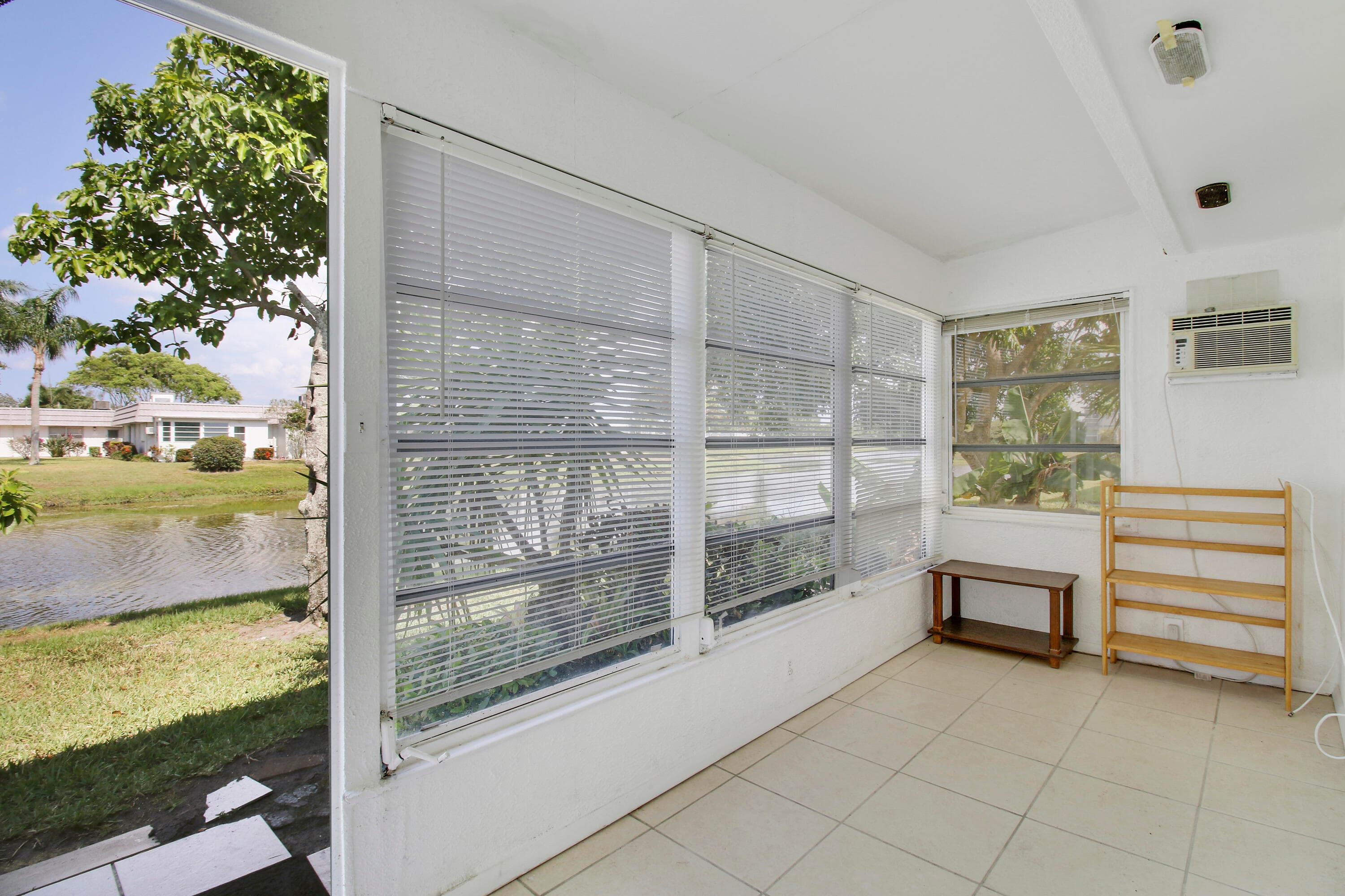 175 Valencia H, Delray Beach, FL 33446 — photo 15 of 19