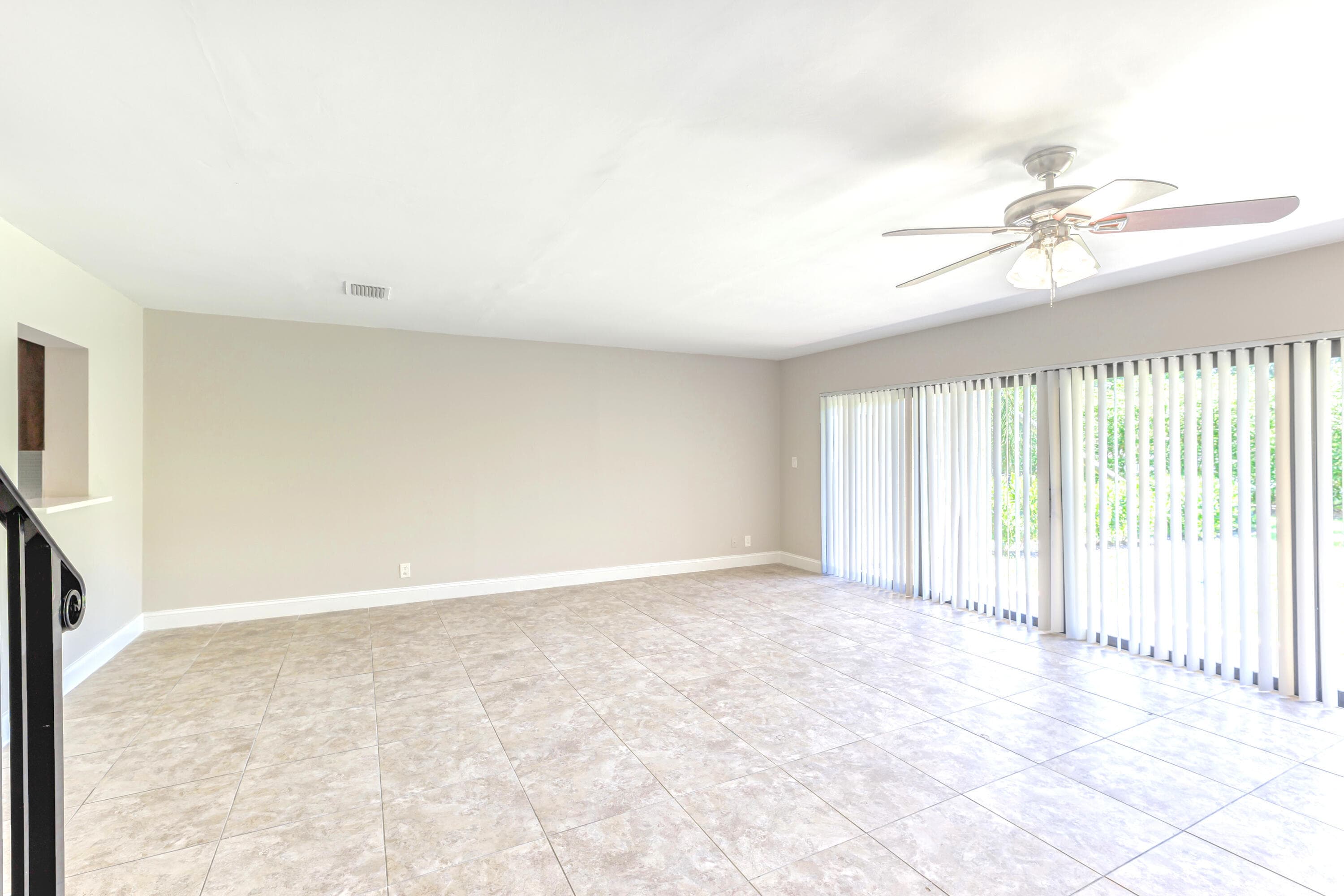 660 Coventry Street 6, Boca Raton, FL 33487 — photo 9 of 21