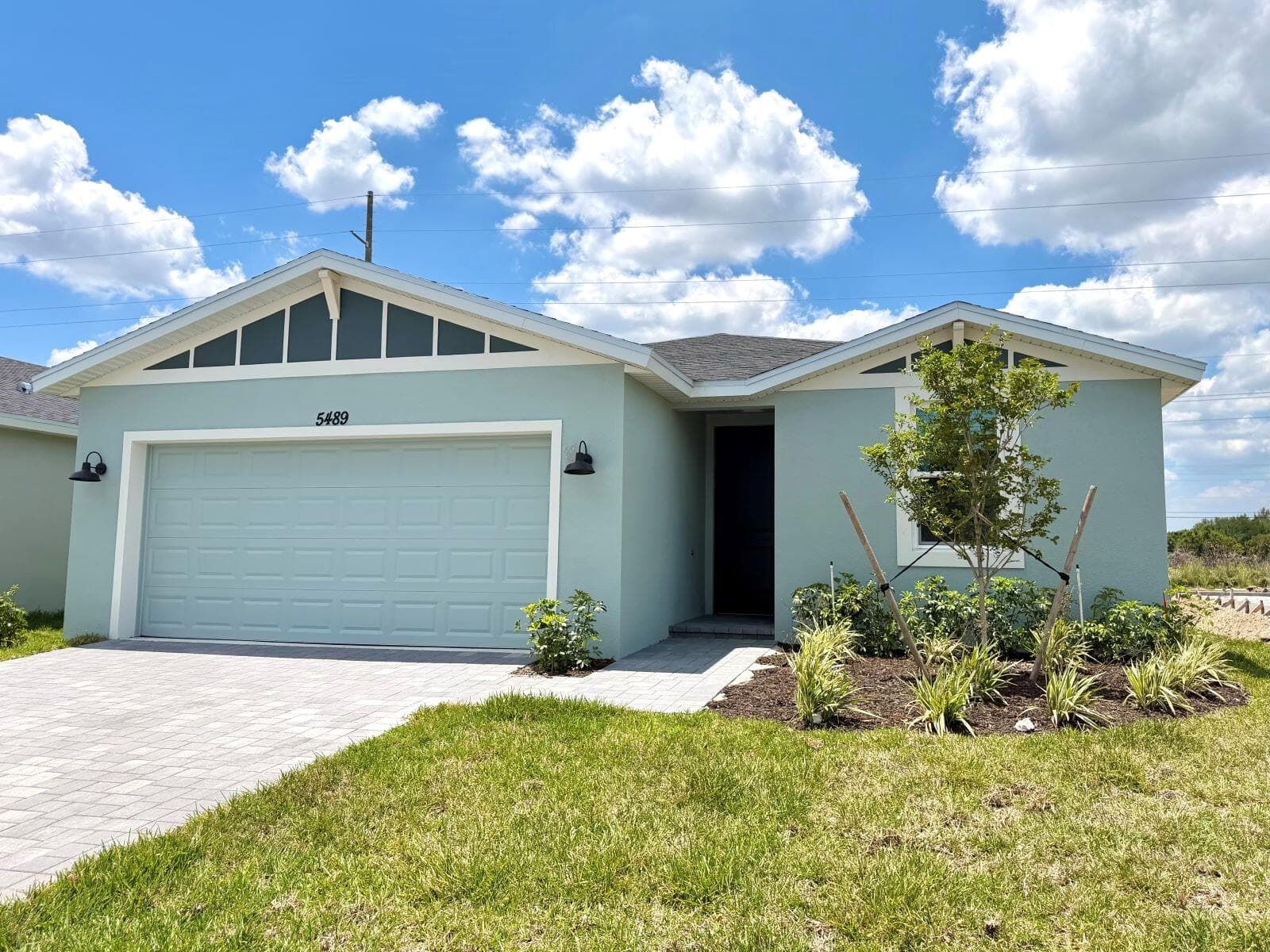 5489 Hampton Park Circle, Vero Beach, FL 32966 — photo 2 of 8