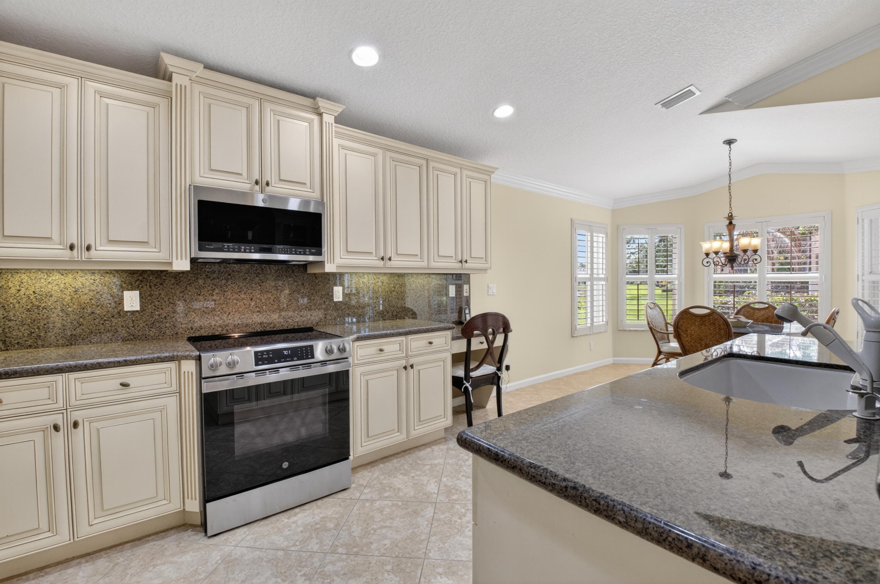 10932 Skyland Point, Boynton Beach, FL 33437 — photo 38 of 147