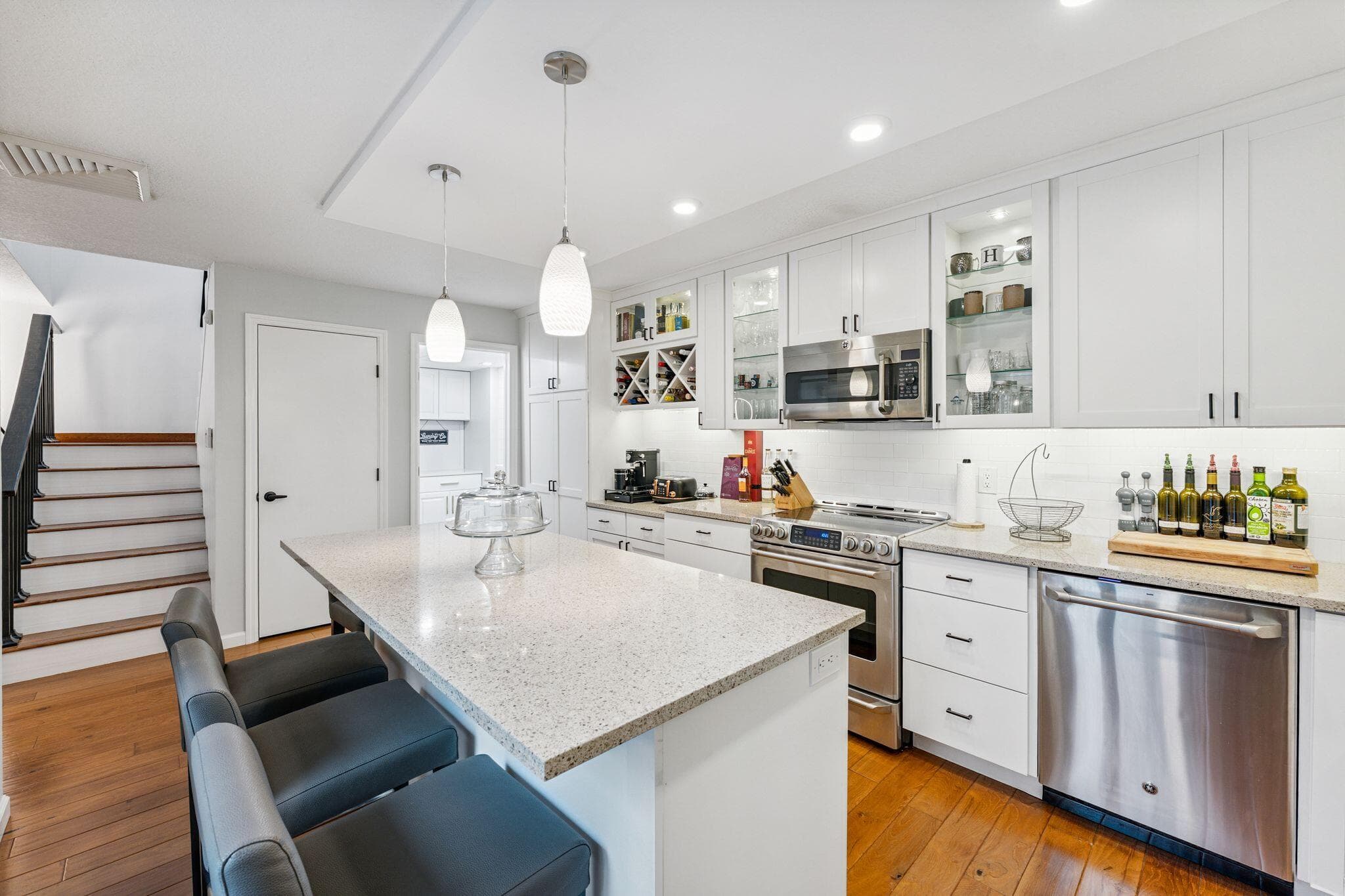 730 NW 99th Circle, Plantation, FL 33324 — photo 10 of 45
