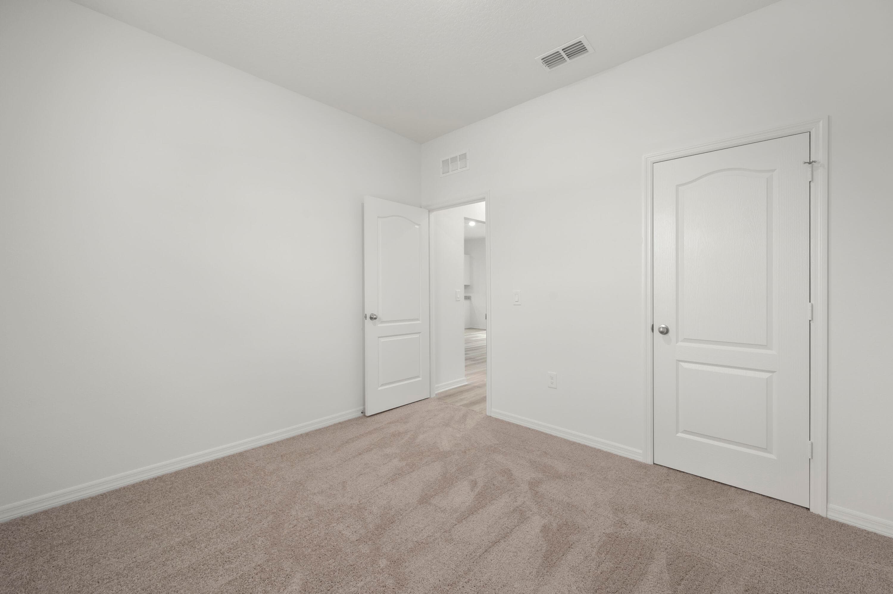7855 104th Avenue, Vero Beach, FL 32967 — photo 10 of 21