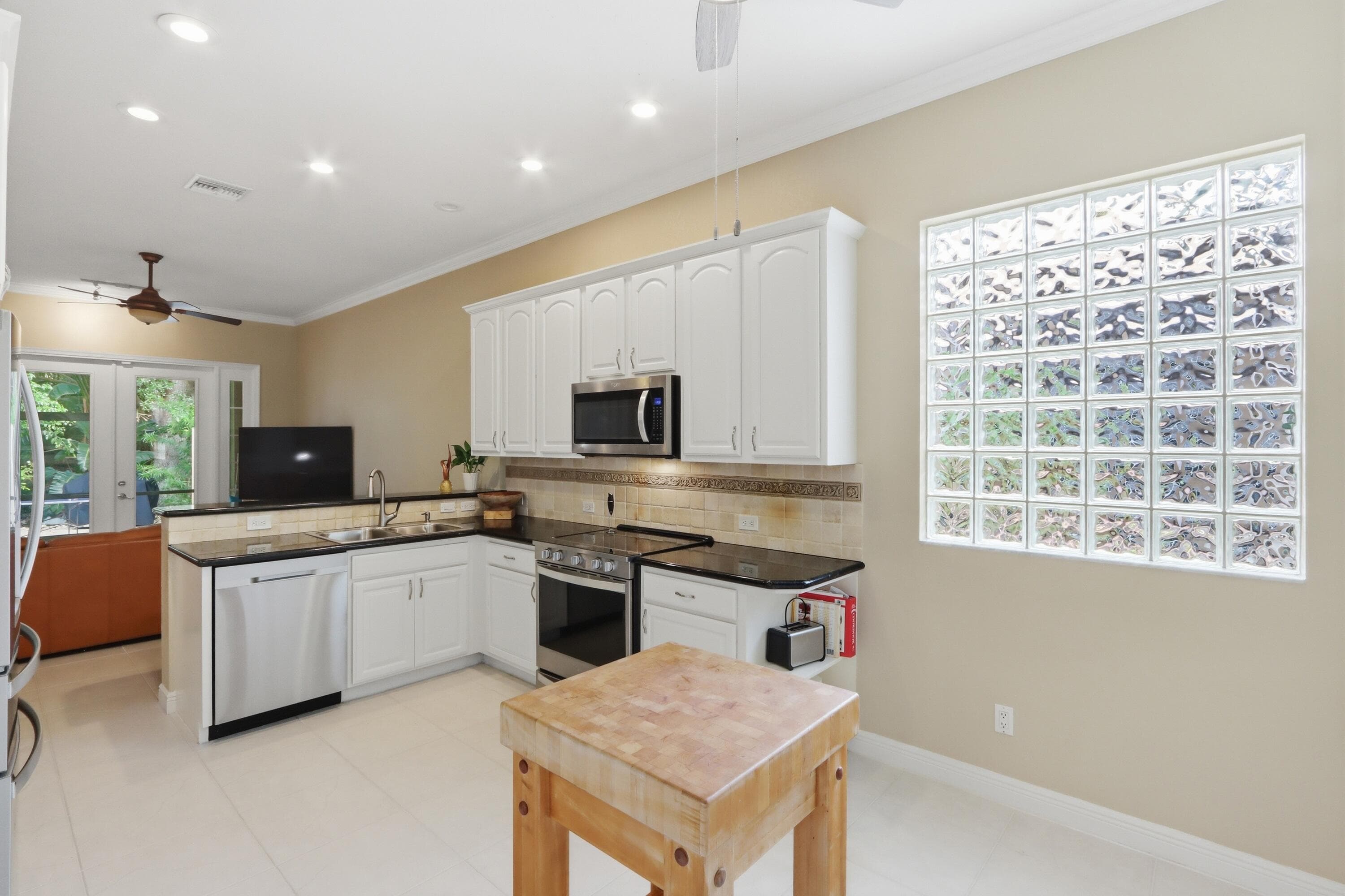 5677 Via De La Plata Circle, Delray Beach, FL 33484 — photo 10 of 23