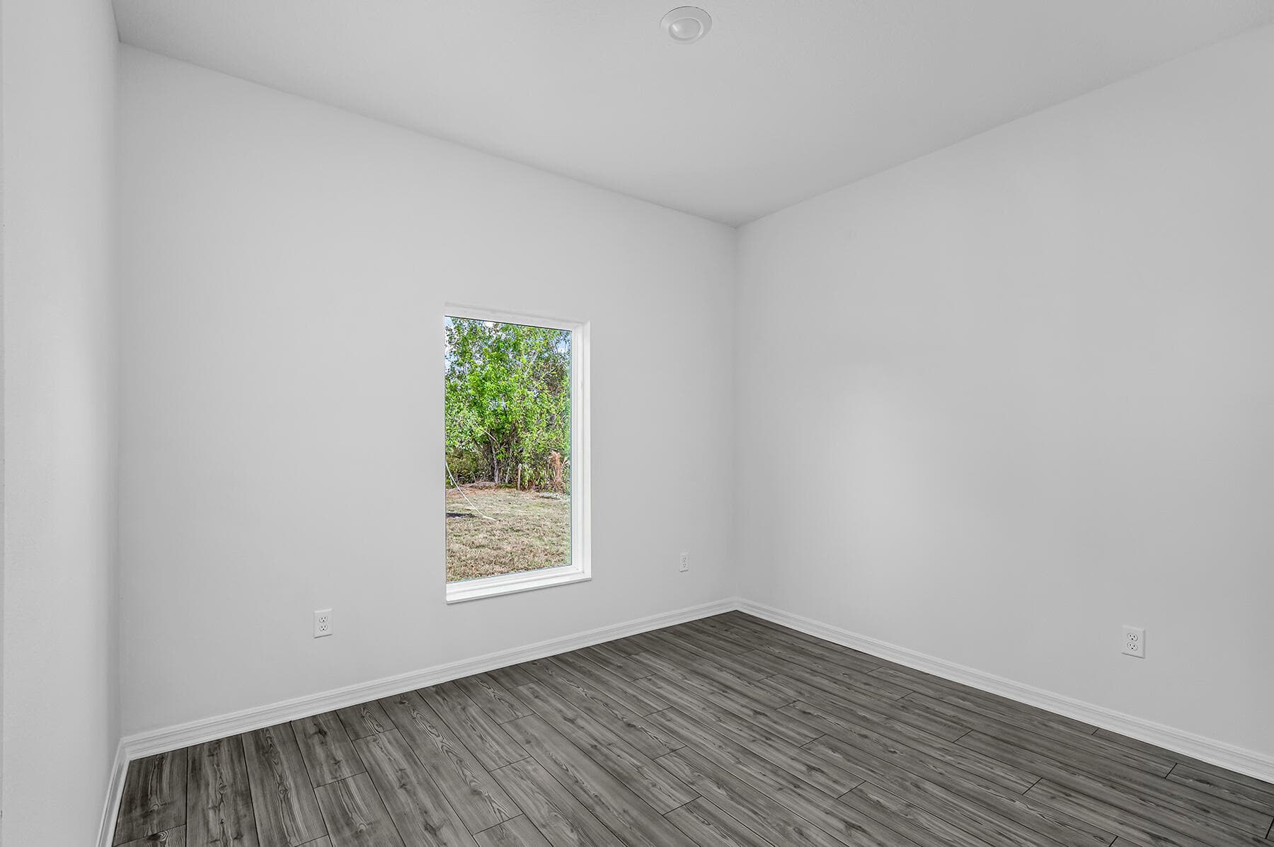 7945 105th Court, Vero Beach, FL 32967 — photo 10 of 17