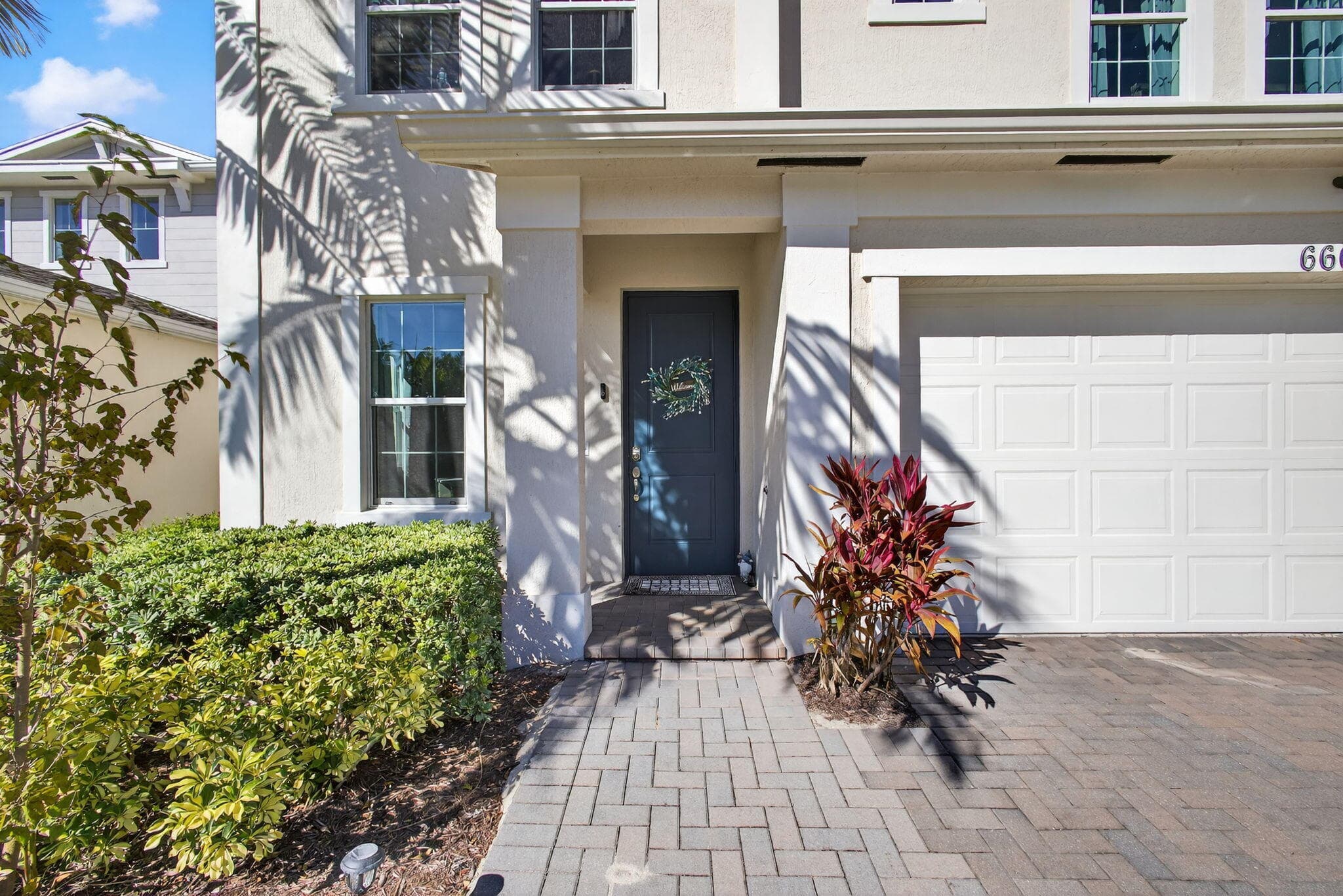 6607 Pointe Of Woods Drive, West Palm Beach, FL 33415 — photo 2 of 38