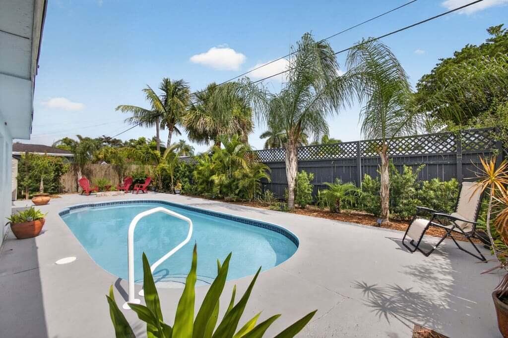 3740 Dunes Road, Cabana Colony, FL 33410 — photo 7 of 18