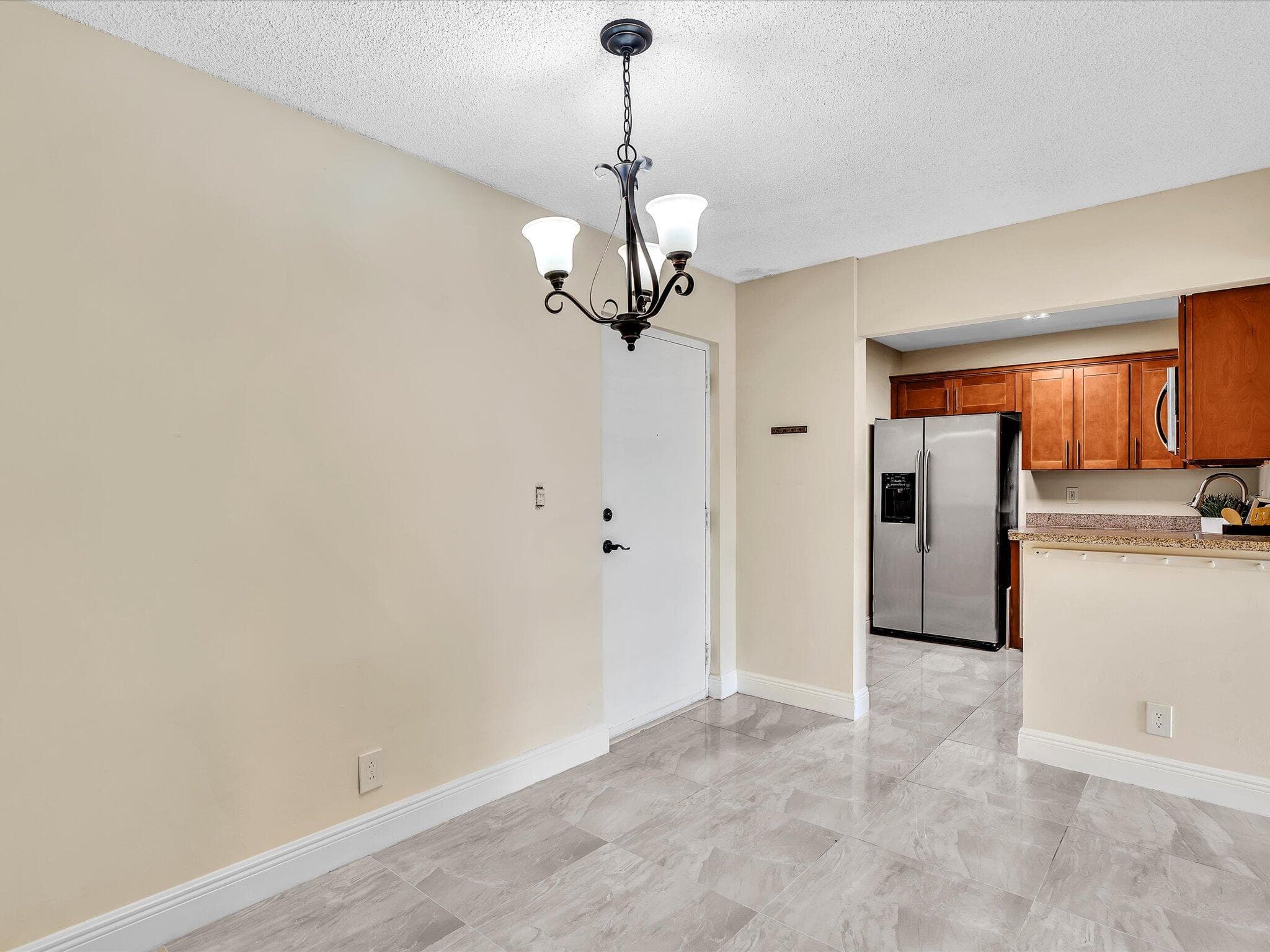 470 NW 20th Street 3020, Boca Raton, FL 33431 — photo 4 of 43