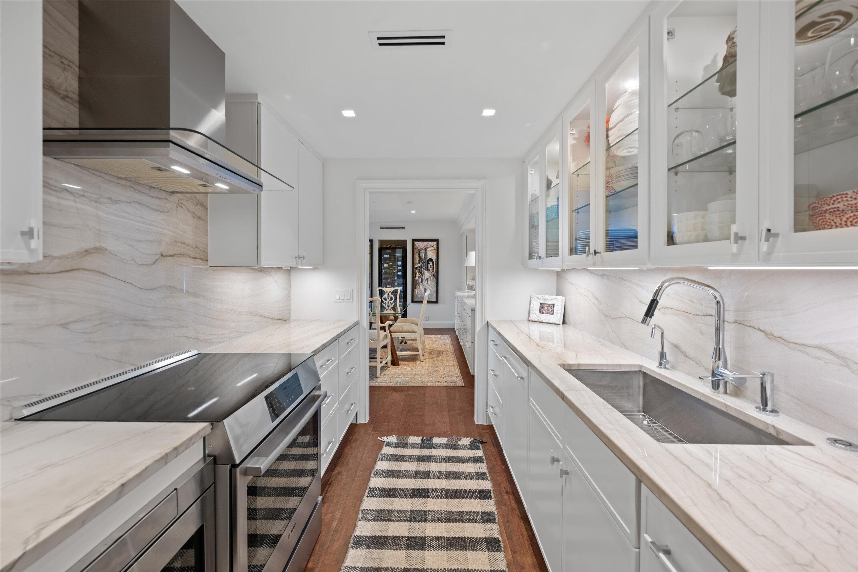 330 Cocoanut Row 5b, Palm Beach, FL 33480 — photo 9 of 23