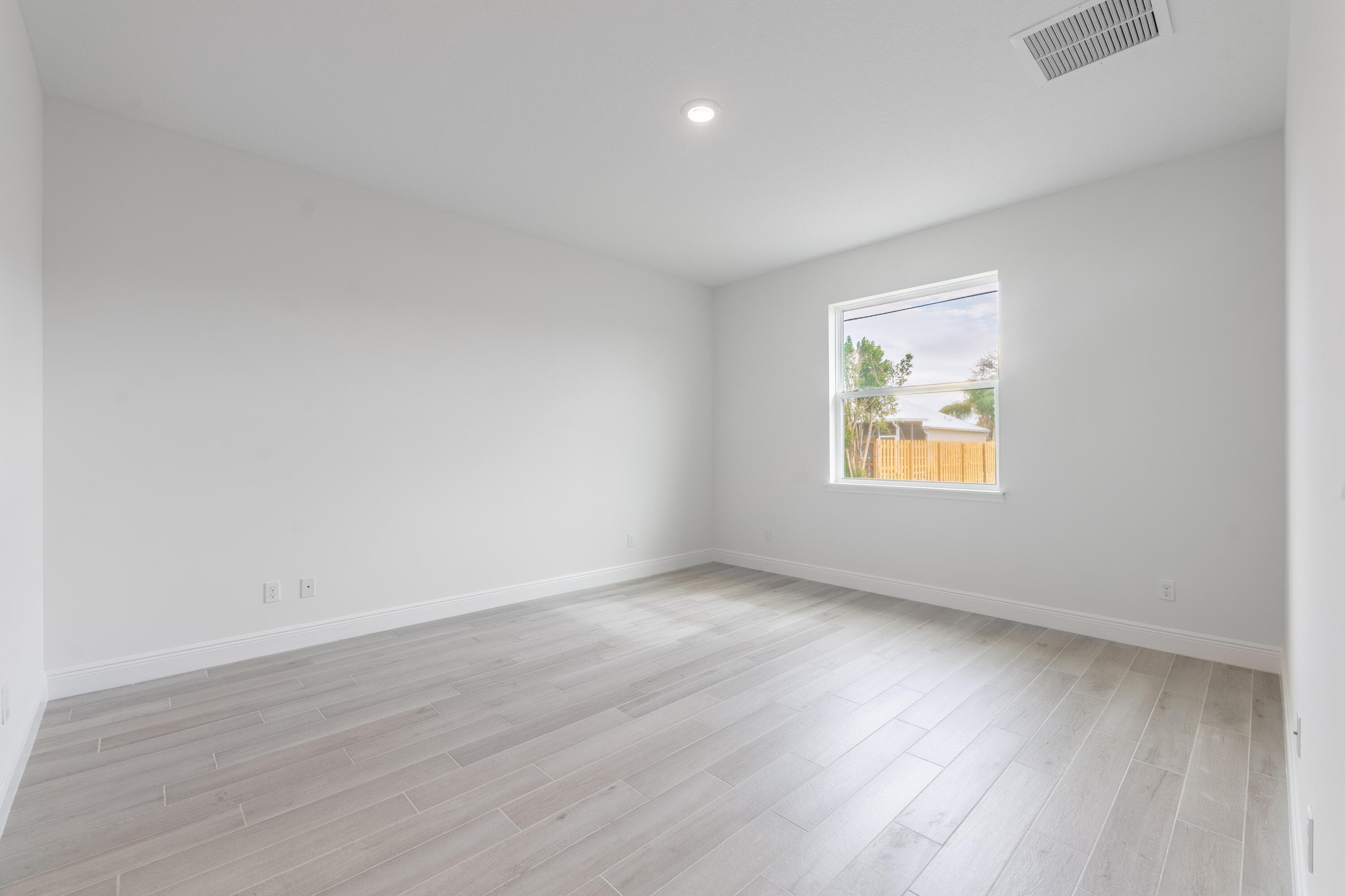 5303 Sunset Boulevard, Fort Pierce, FL 34982 — photo 11 of 19