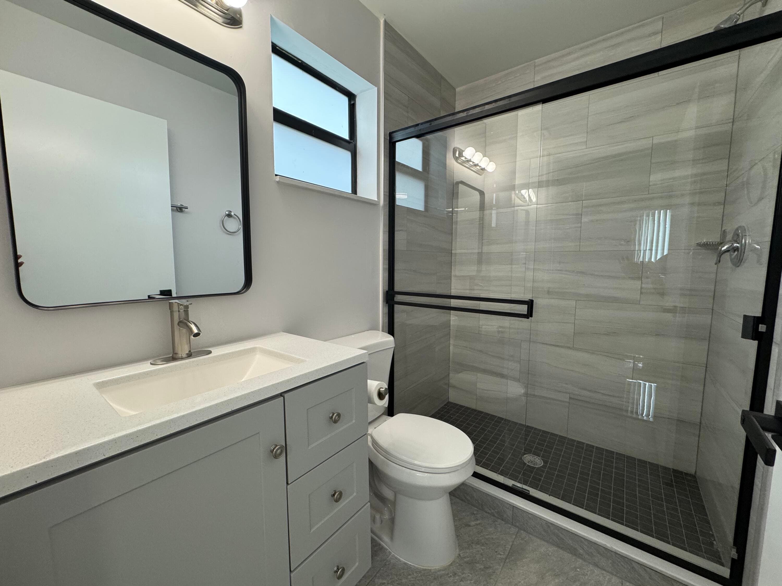 400 NE 30th Street 2, Pompano Beach, FL 33064 — photo 11 of 22